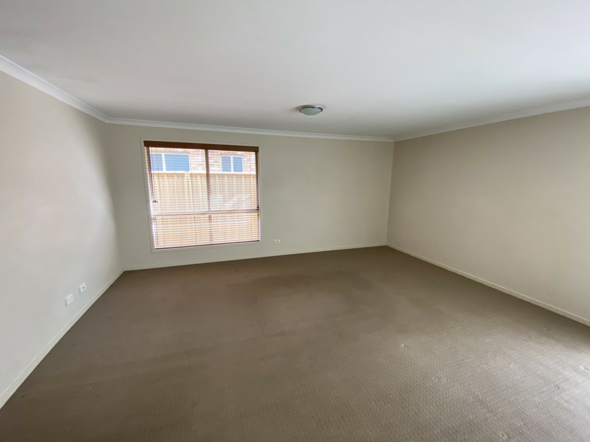 7 Flax-Lily Lane, MUNNO PARA