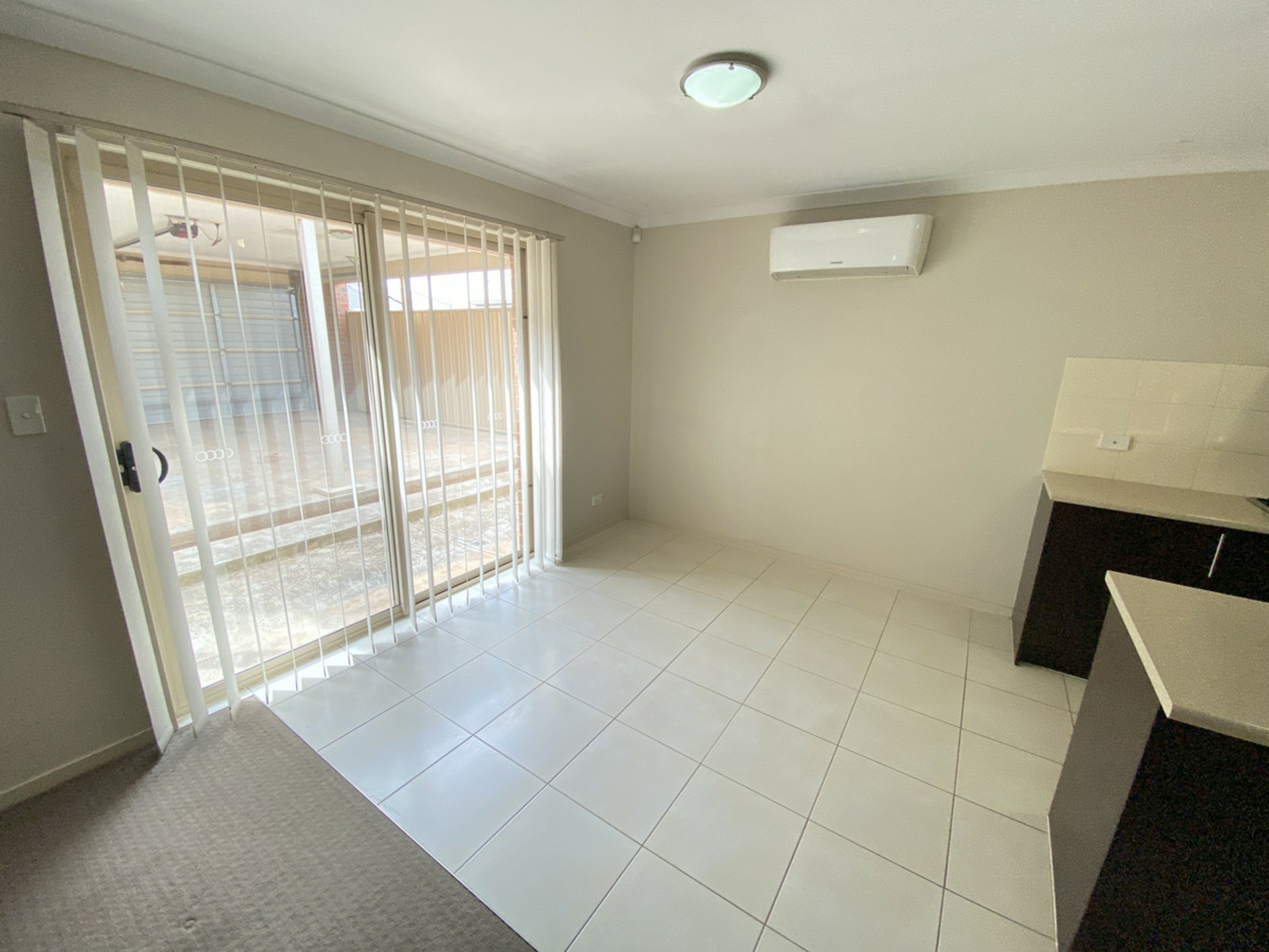 7 Flax-Lily Lane, MUNNO PARA