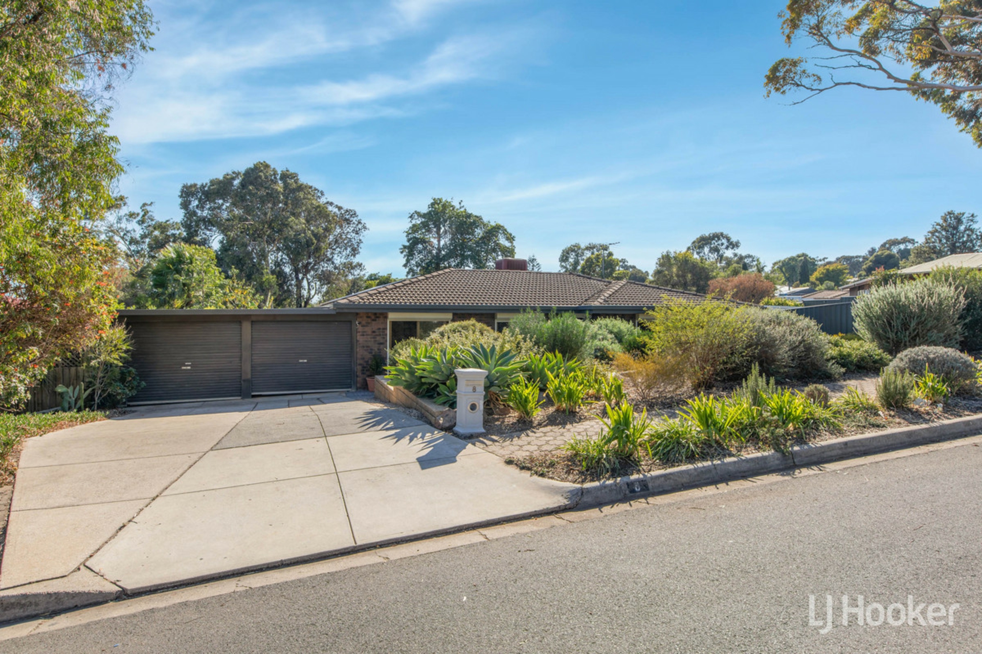 8 Brabham Crescent, GULFVIEW HEIGHTS