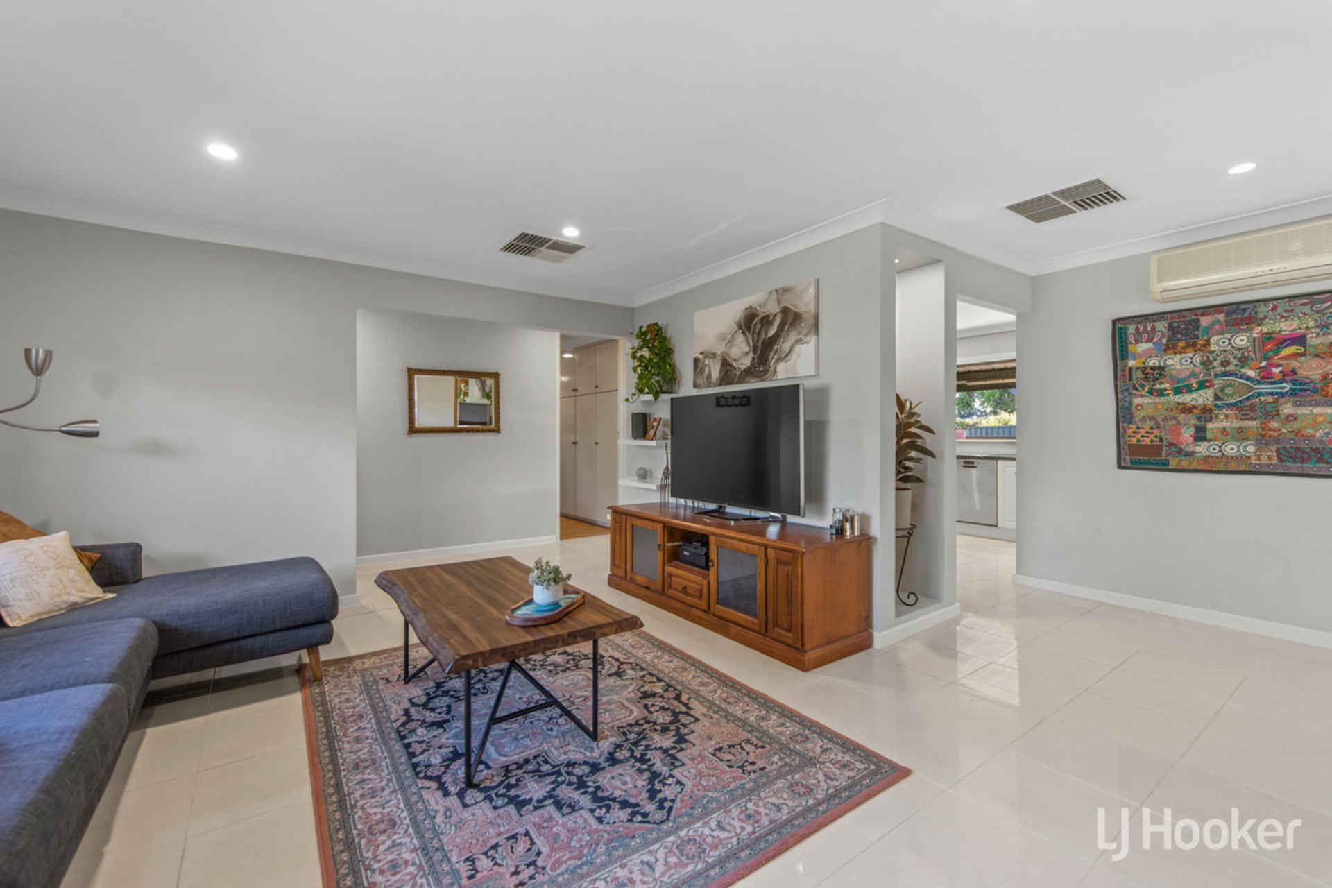 8 Brabham Crescent, GULFVIEW HEIGHTS