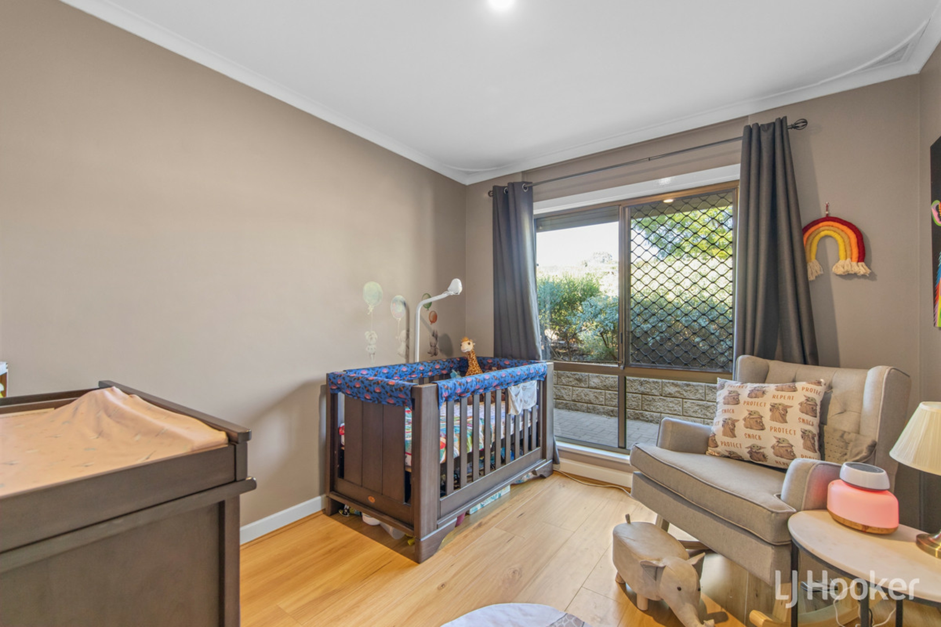 8 Brabham Crescent, GULFVIEW HEIGHTS