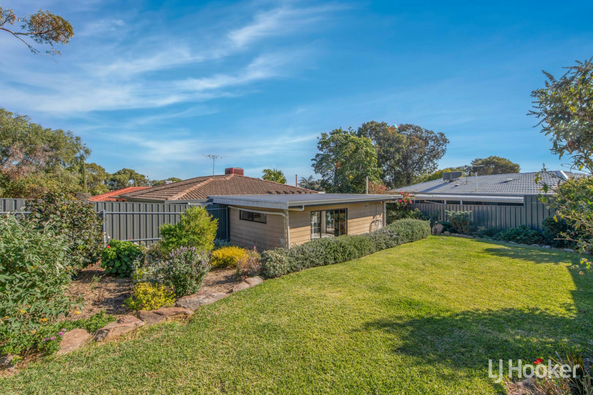 8 Brabham Crescent, GULFVIEW HEIGHTS