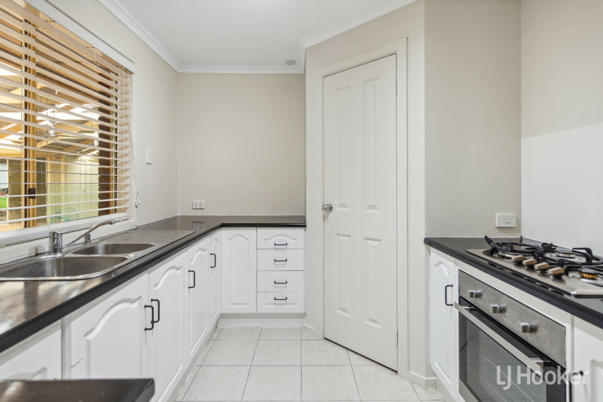 45 Applecross Drive, BLAKEVIEW