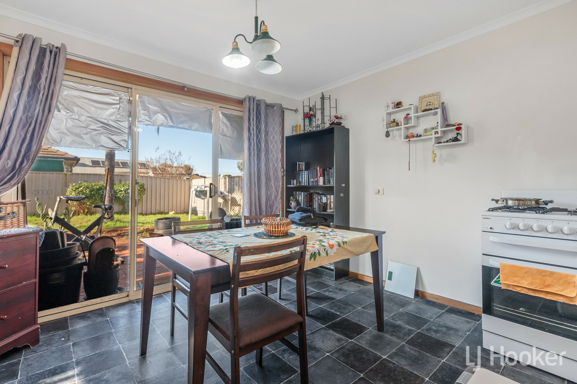 10 Yarnbury Road, ELIZABETH NORTH