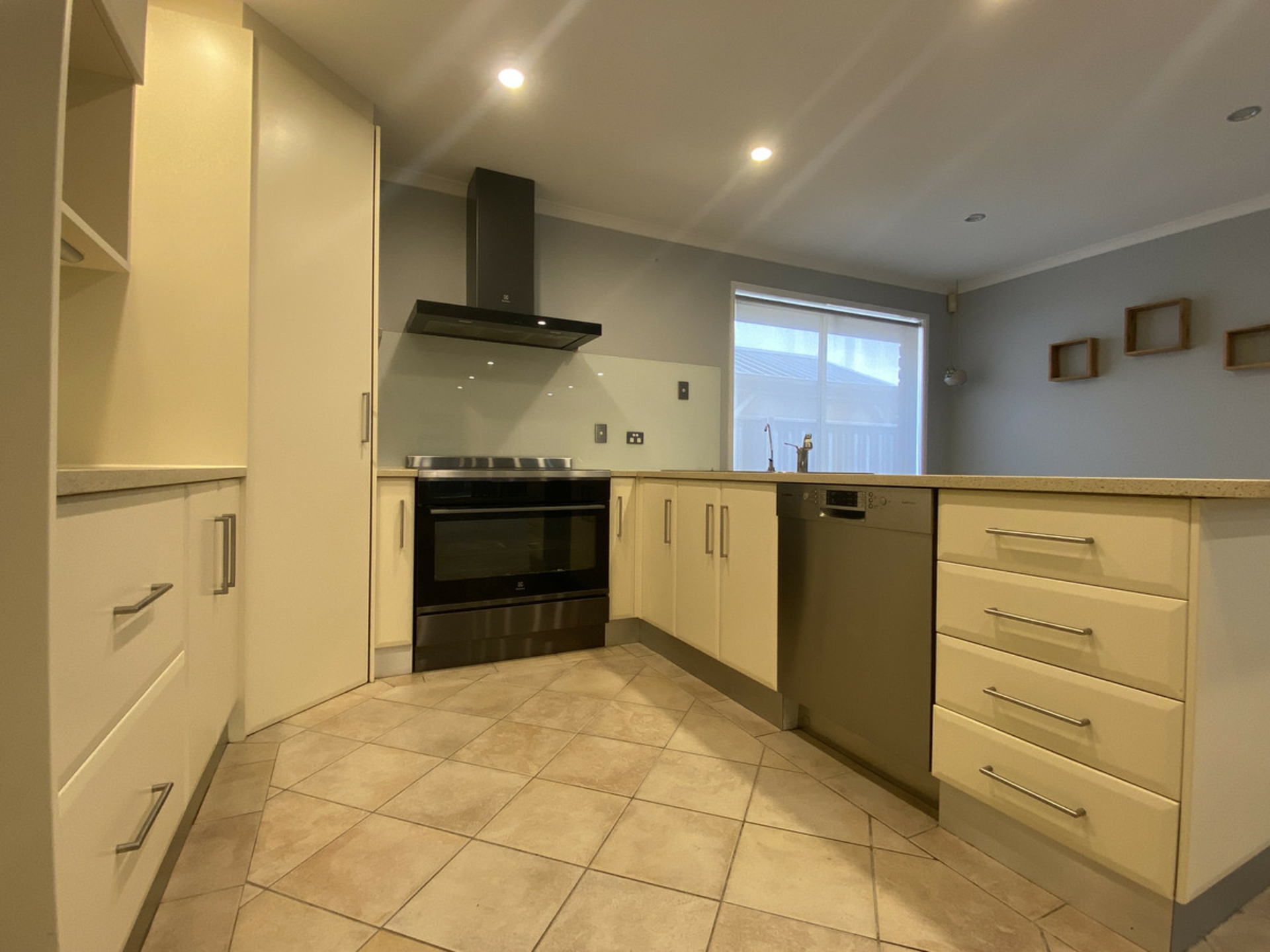 3 Darwin Court, SALISBURY HEIGHTS