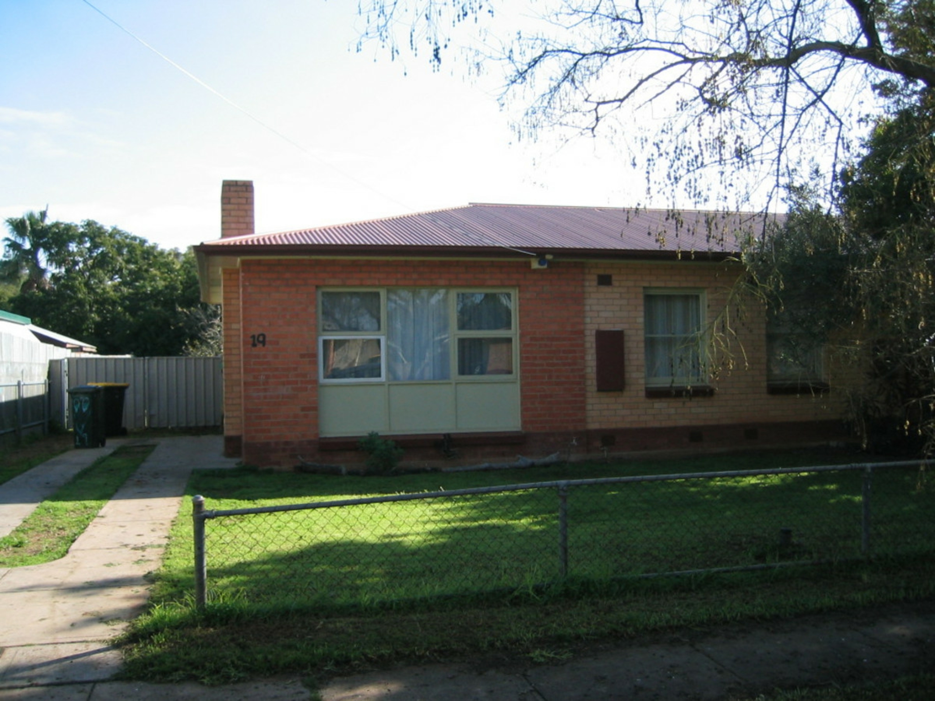 19 Clarendon Street, DAVOREN PARK