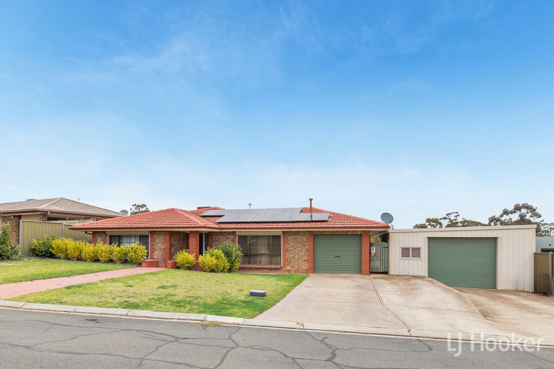 42 Ina Close, Craigmore