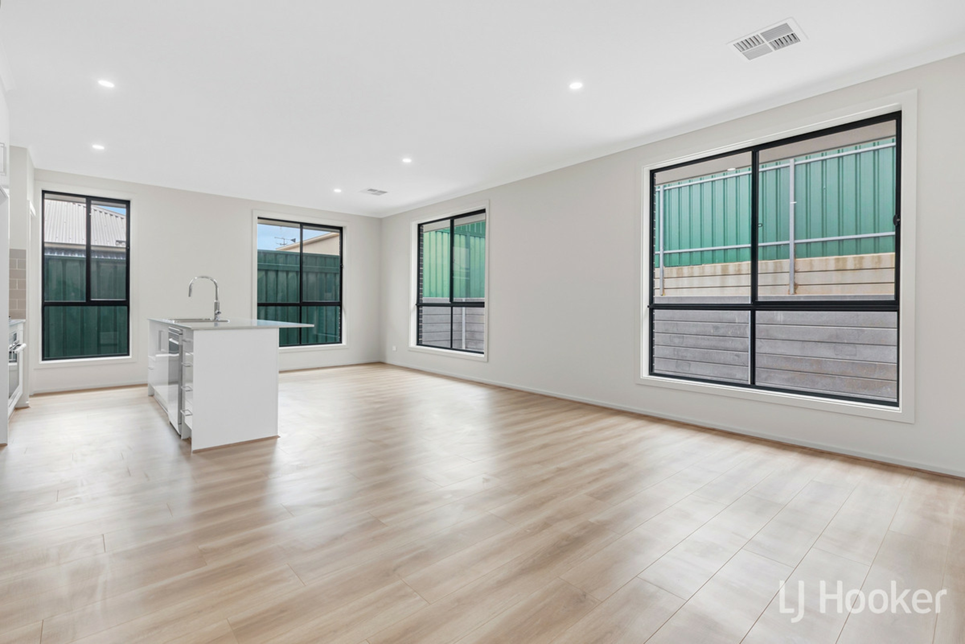 14 Terry Street, BLAKEVIEW