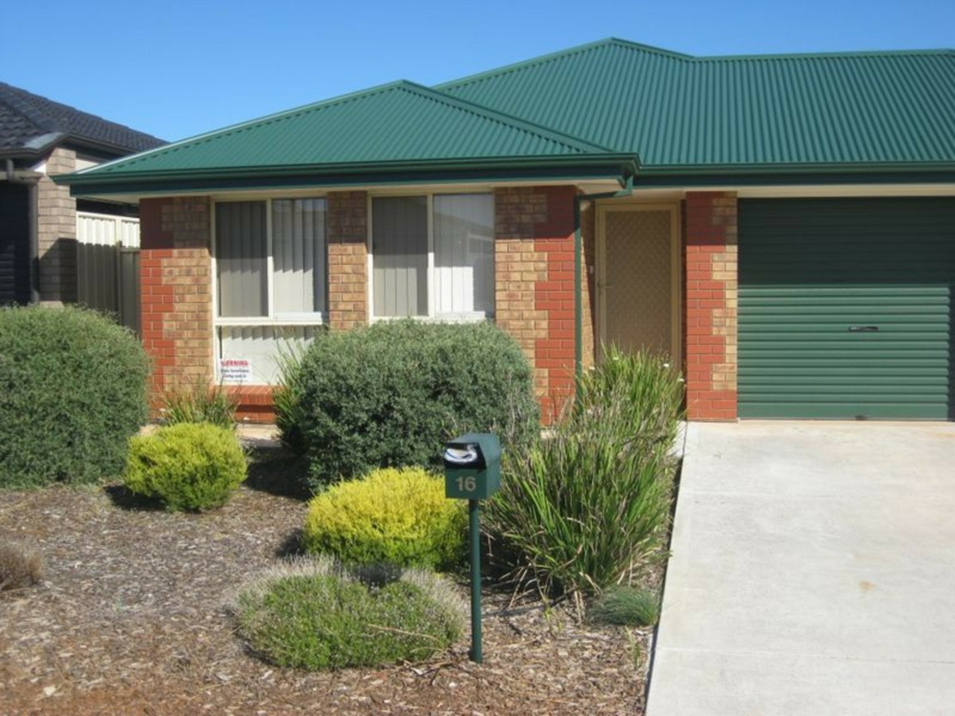 16 Strathmore Avenue, SMITHFIELD