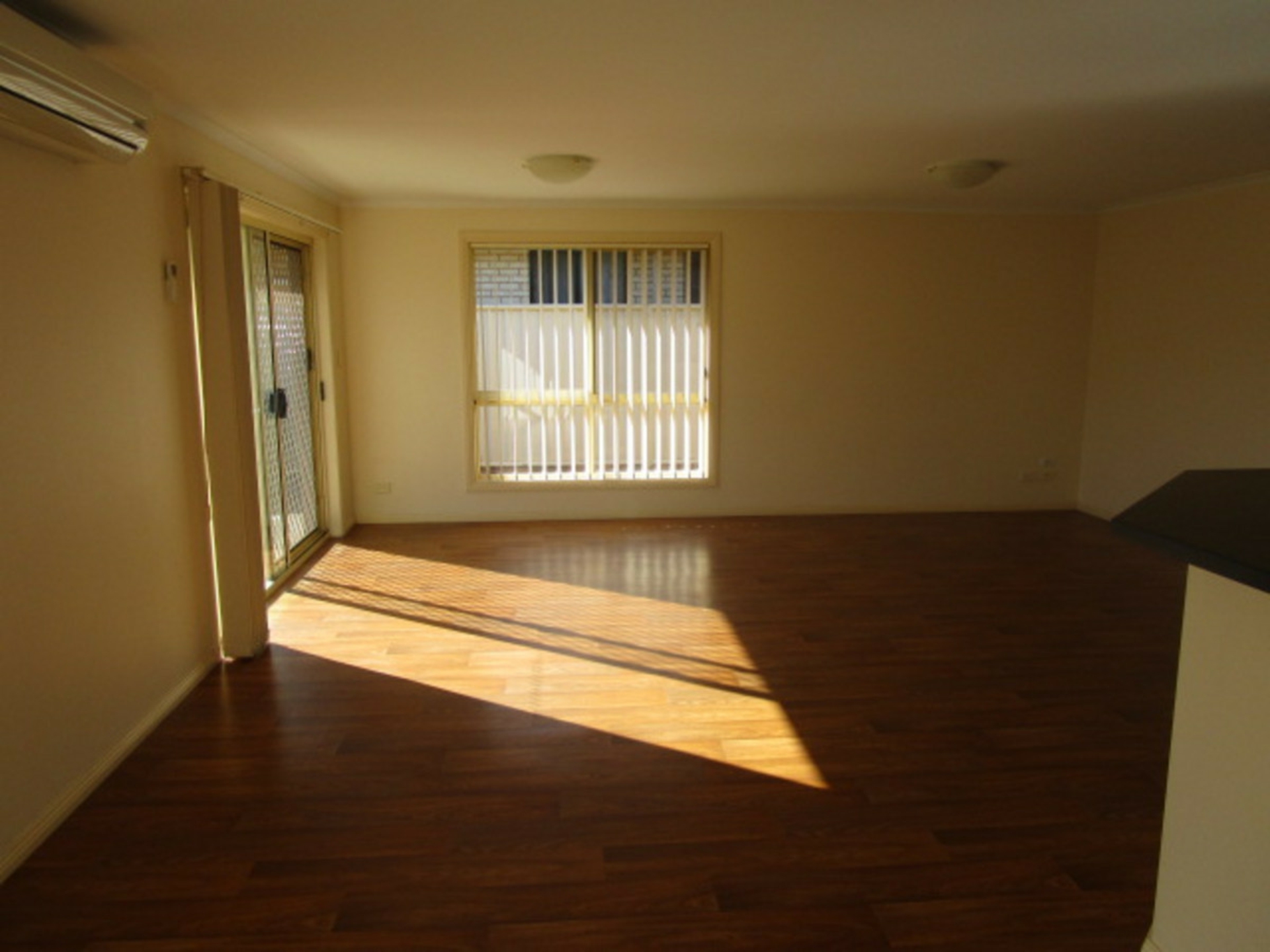 16 Strathmore Avenue, SMITHFIELD