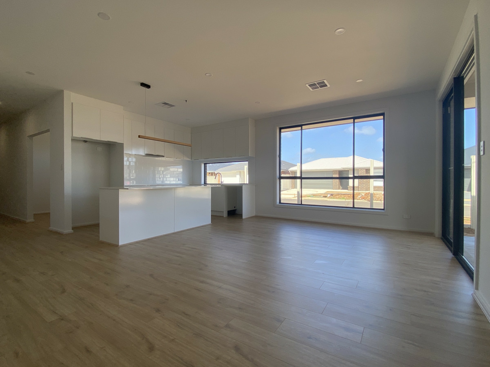 1 Farmer Road, MUNNO PARA WEST