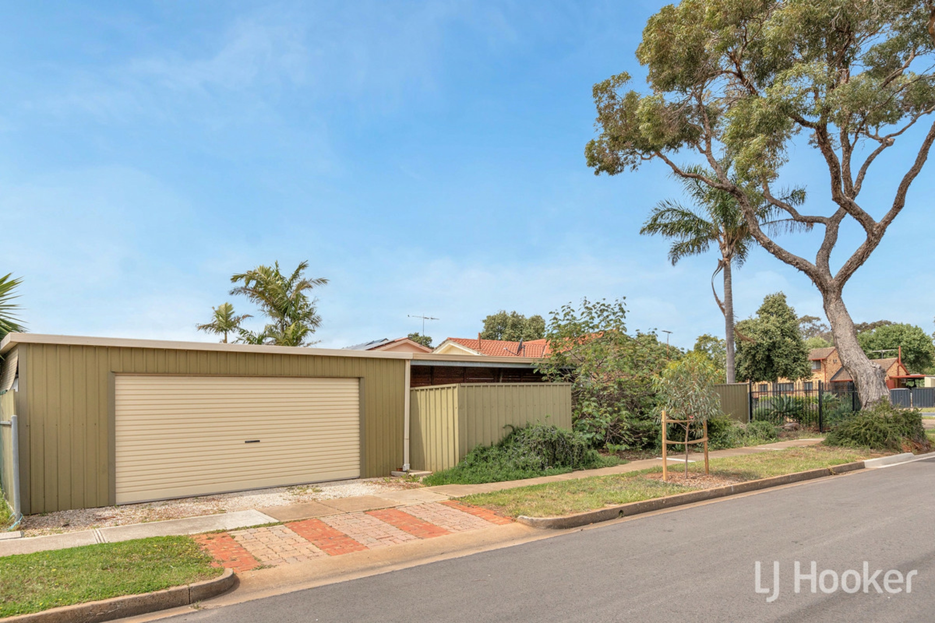 28 Haydown Road, ELIZABETH GROVE
