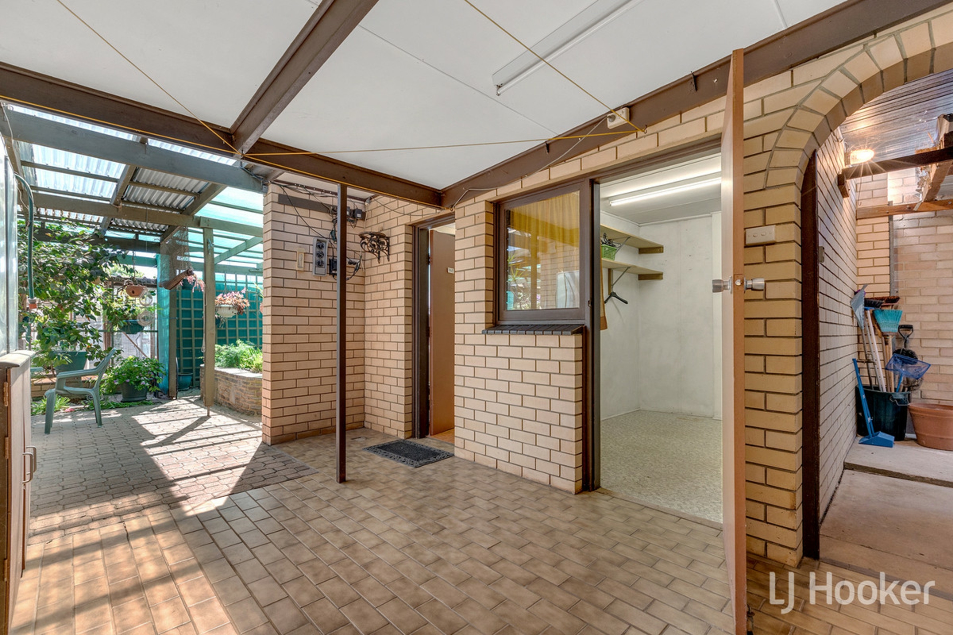 4 Fairfield Road, ELIZABETH GROVE