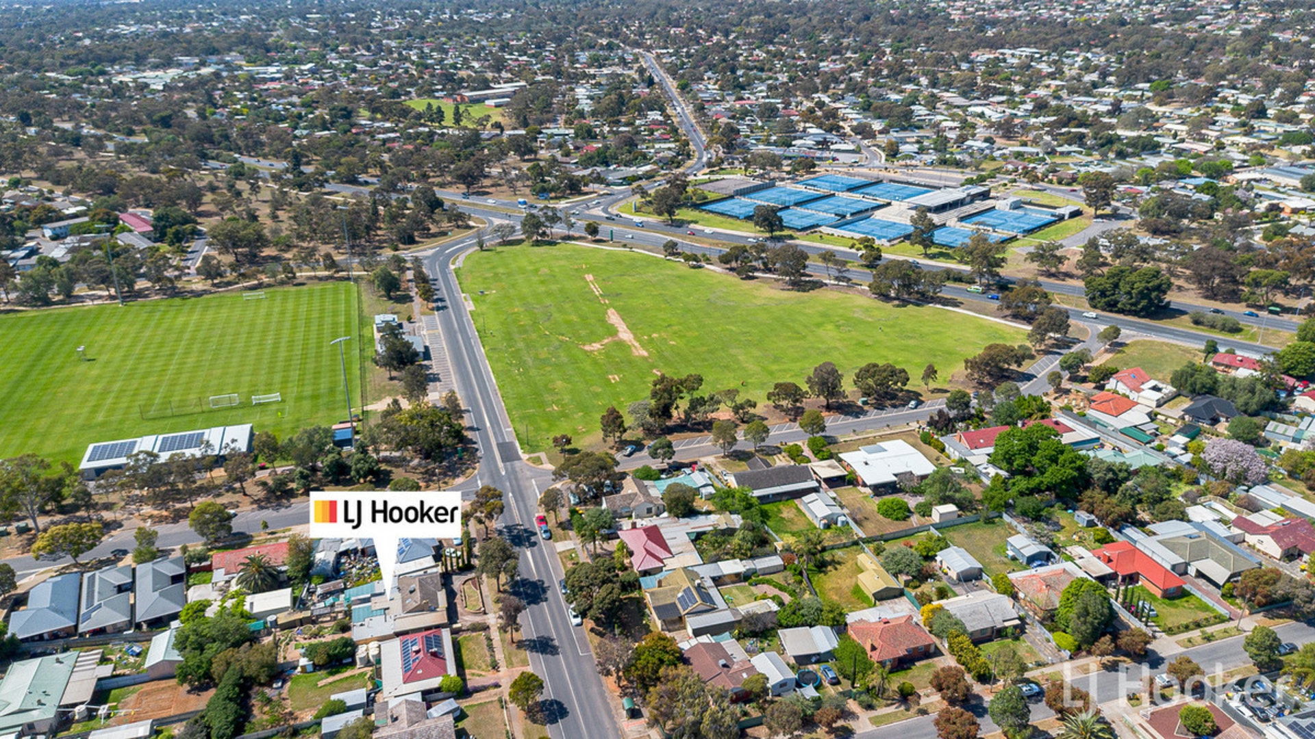 4 Fairfield Road, ELIZABETH GROVE