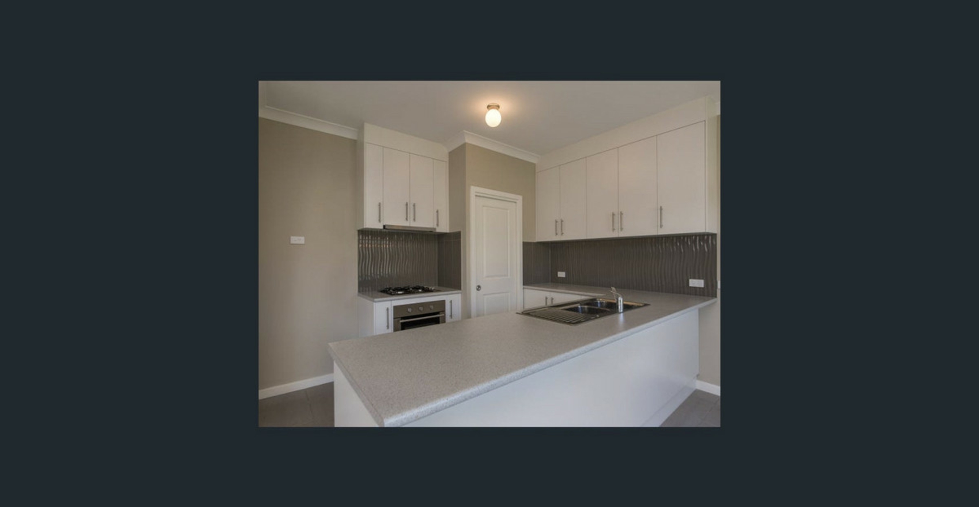 43 Lakes Entrance, BLAKEVIEW