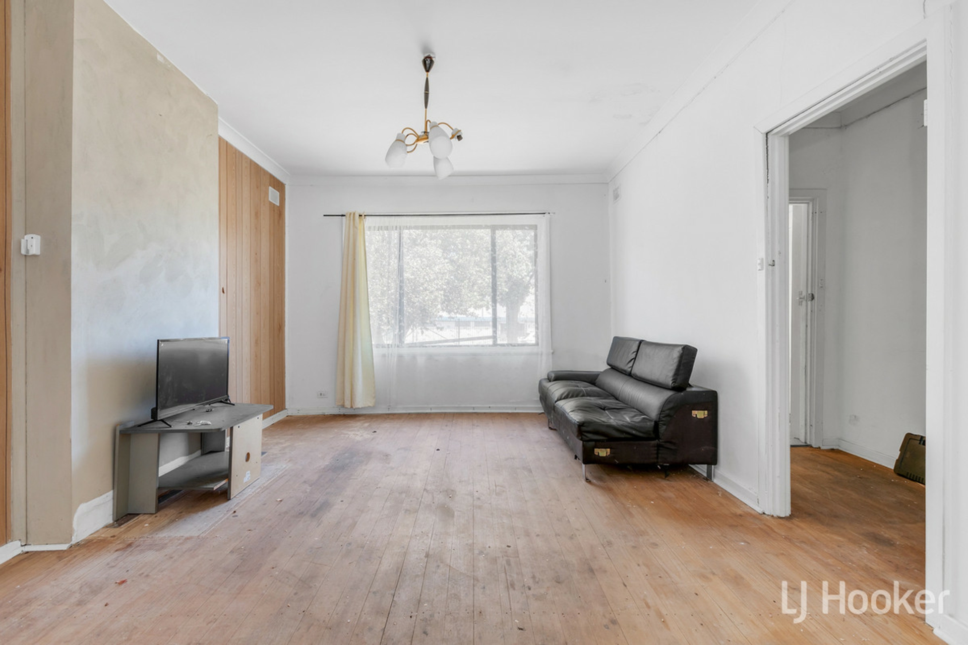 15 Leonard Street, ELIZABETH PARK