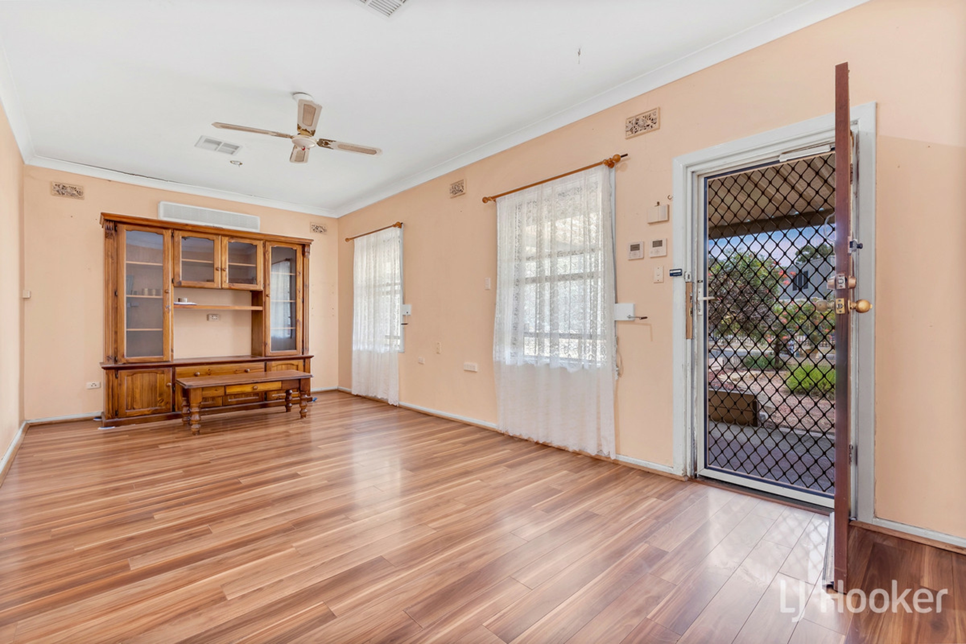 21 Smitham Street, ELIZABETH GROVE