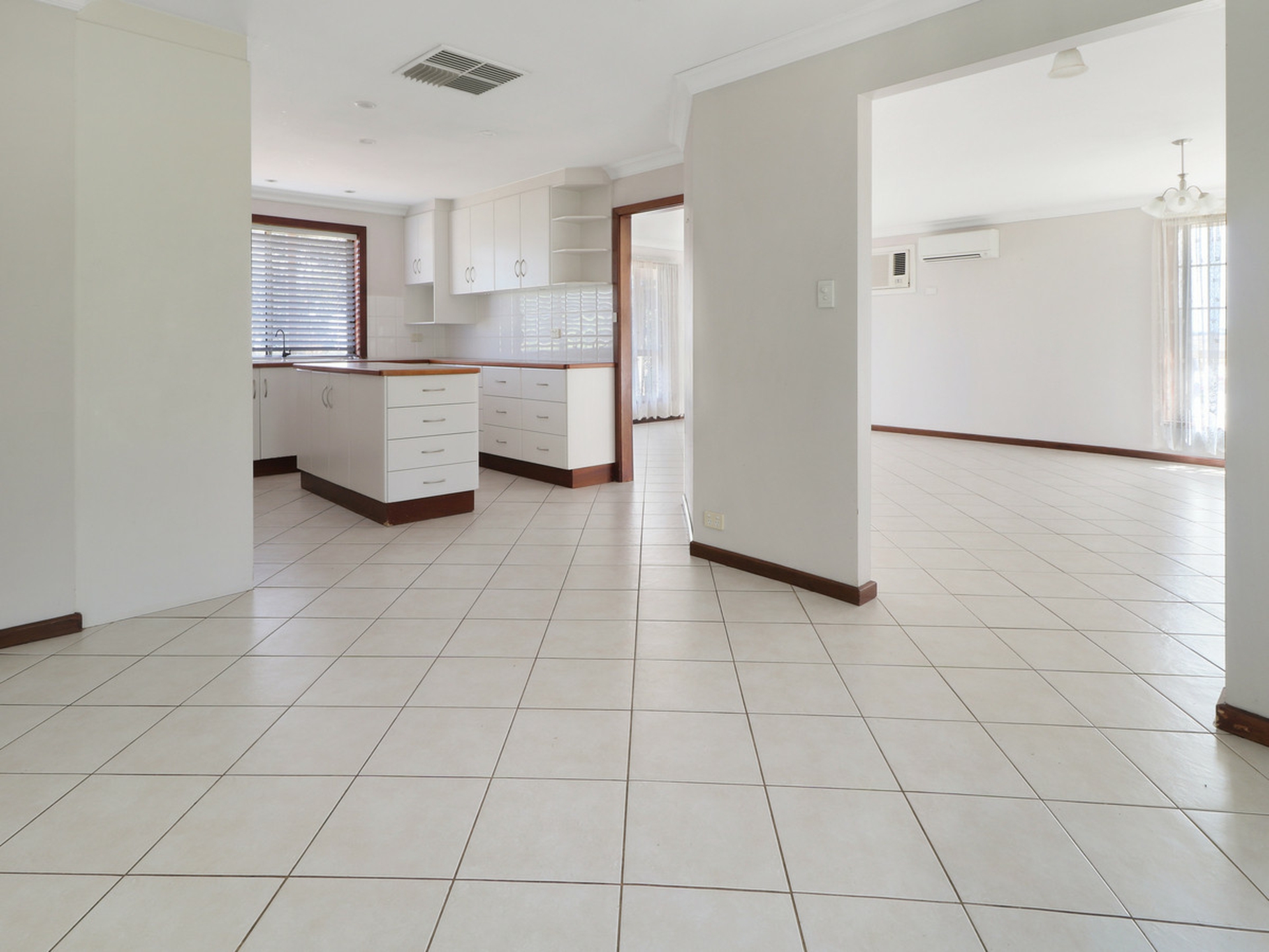 139 Bentley Road, BLAKEVIEW