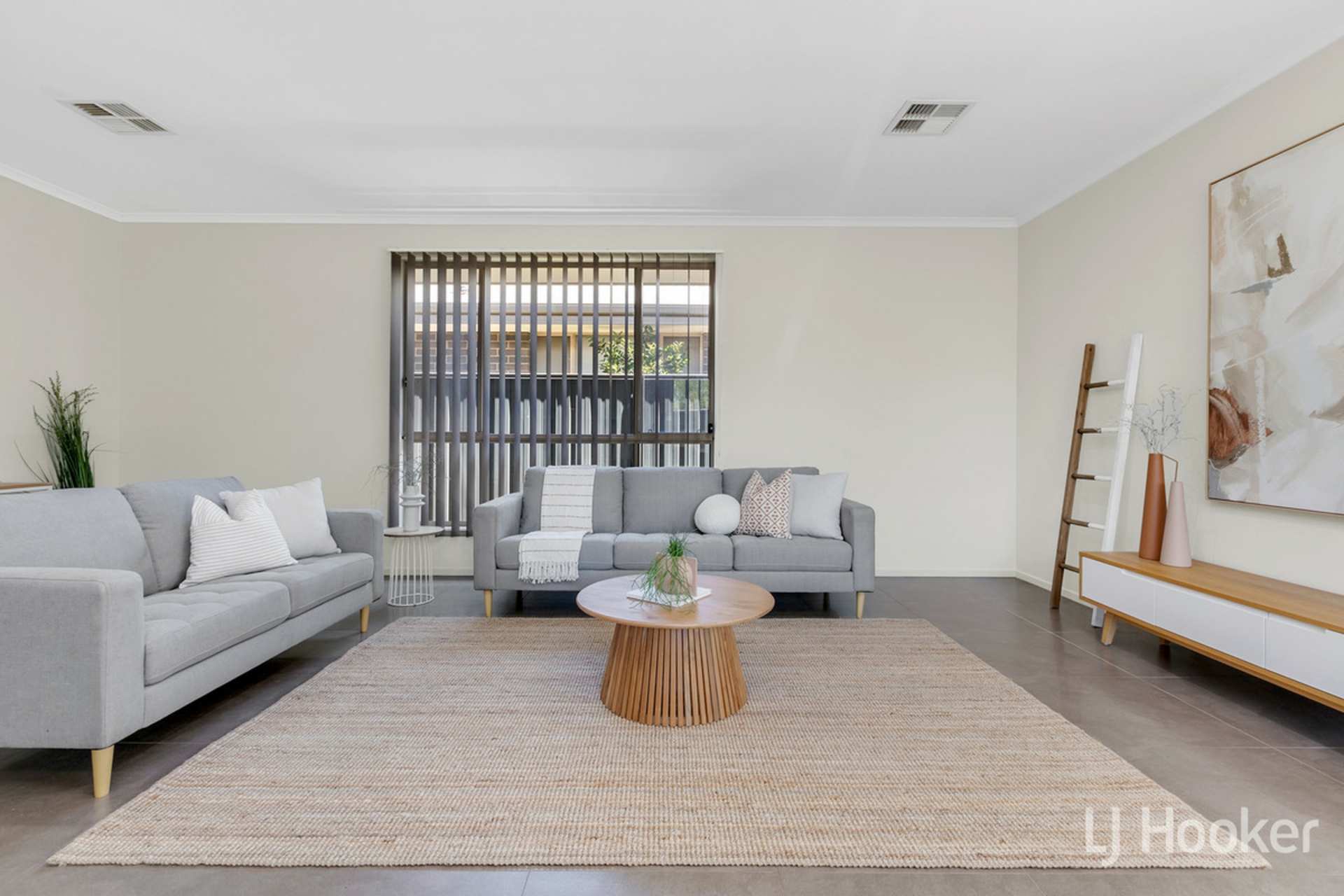 4 Allen Court, EVANSTON GARDENS