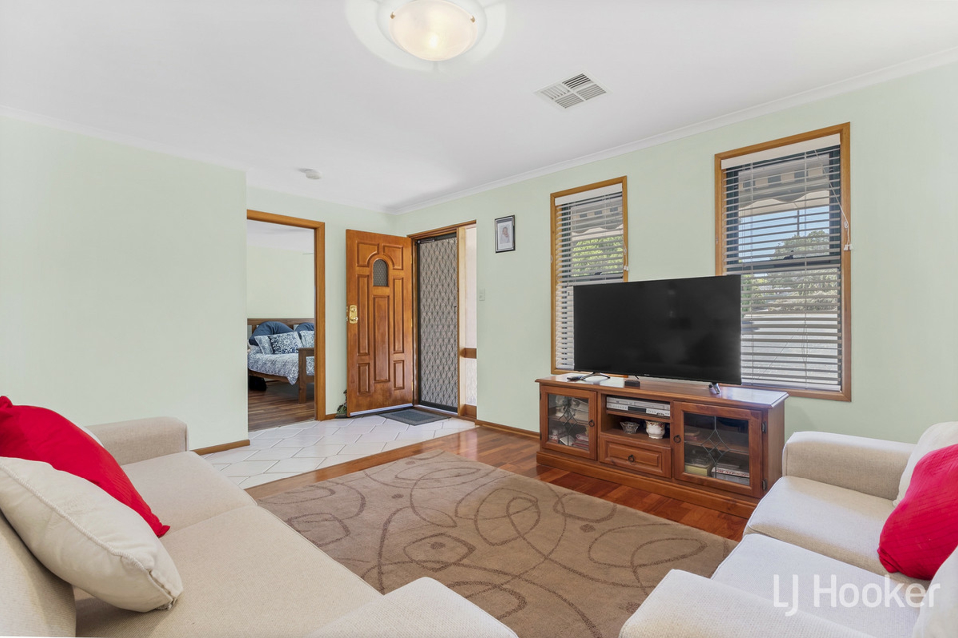 10 Belmont Gardens, HILLBANK