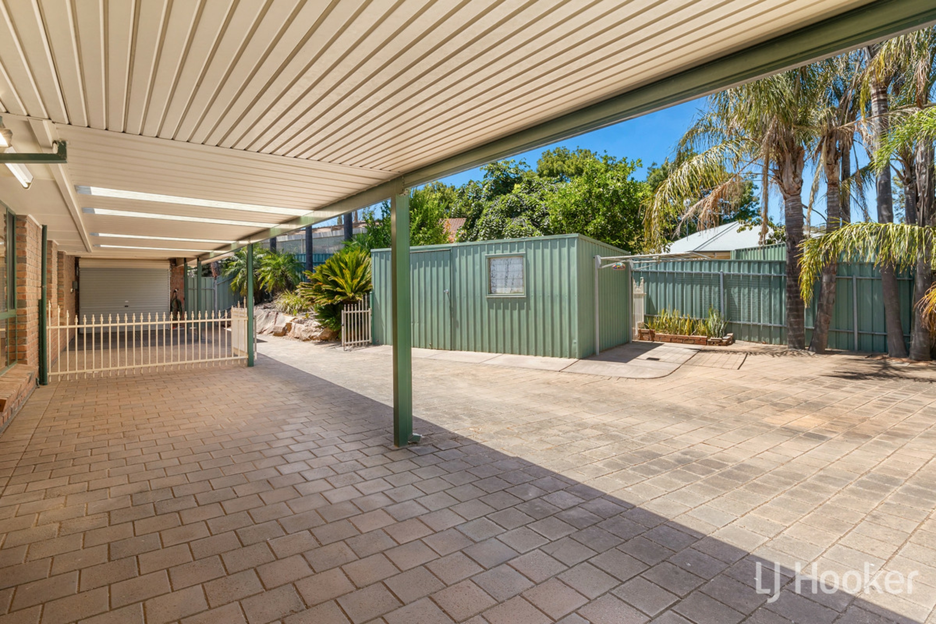 10 Belmont Gardens, HILLBANK