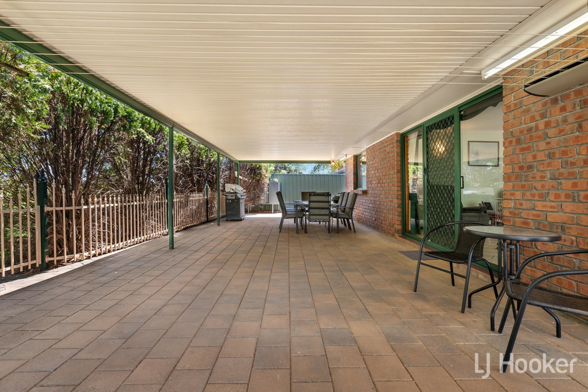 10 Belmont Gardens, HILLBANK