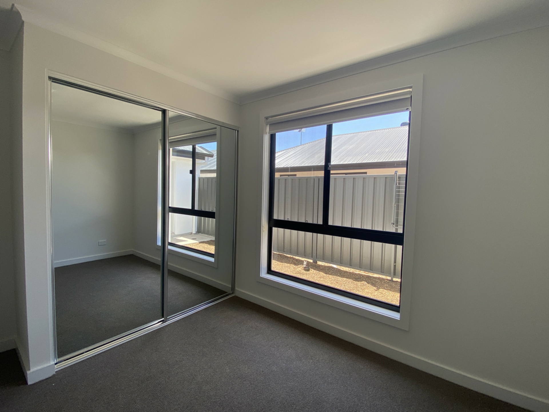 15 Woodhall Way, MUNNO PARA DOWNS