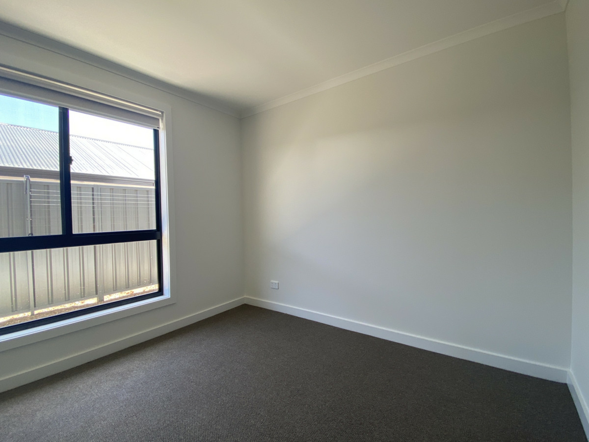 15 Woodhall Way, MUNNO PARA DOWNS