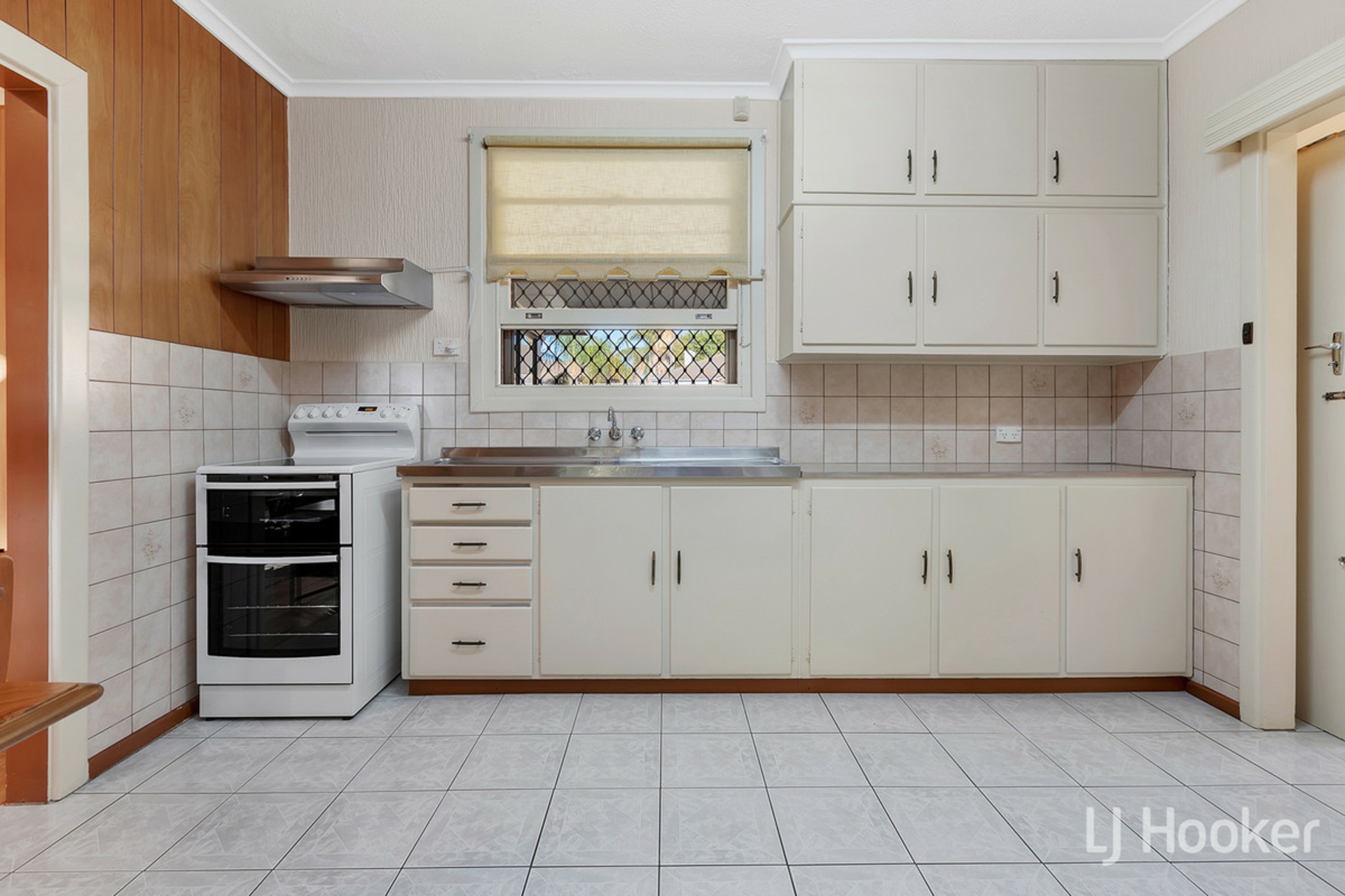46 Peacock Road, ELIZABETH DOWNS