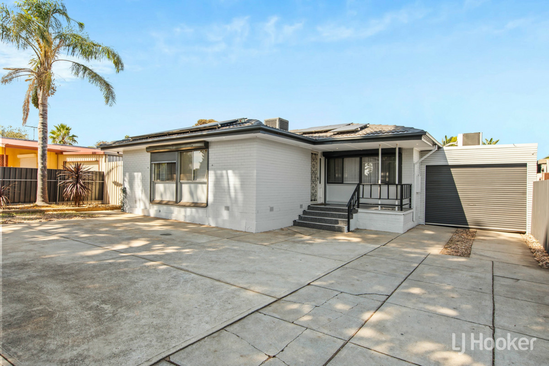 6 Beckington Street, ELIZABETH DOWNS