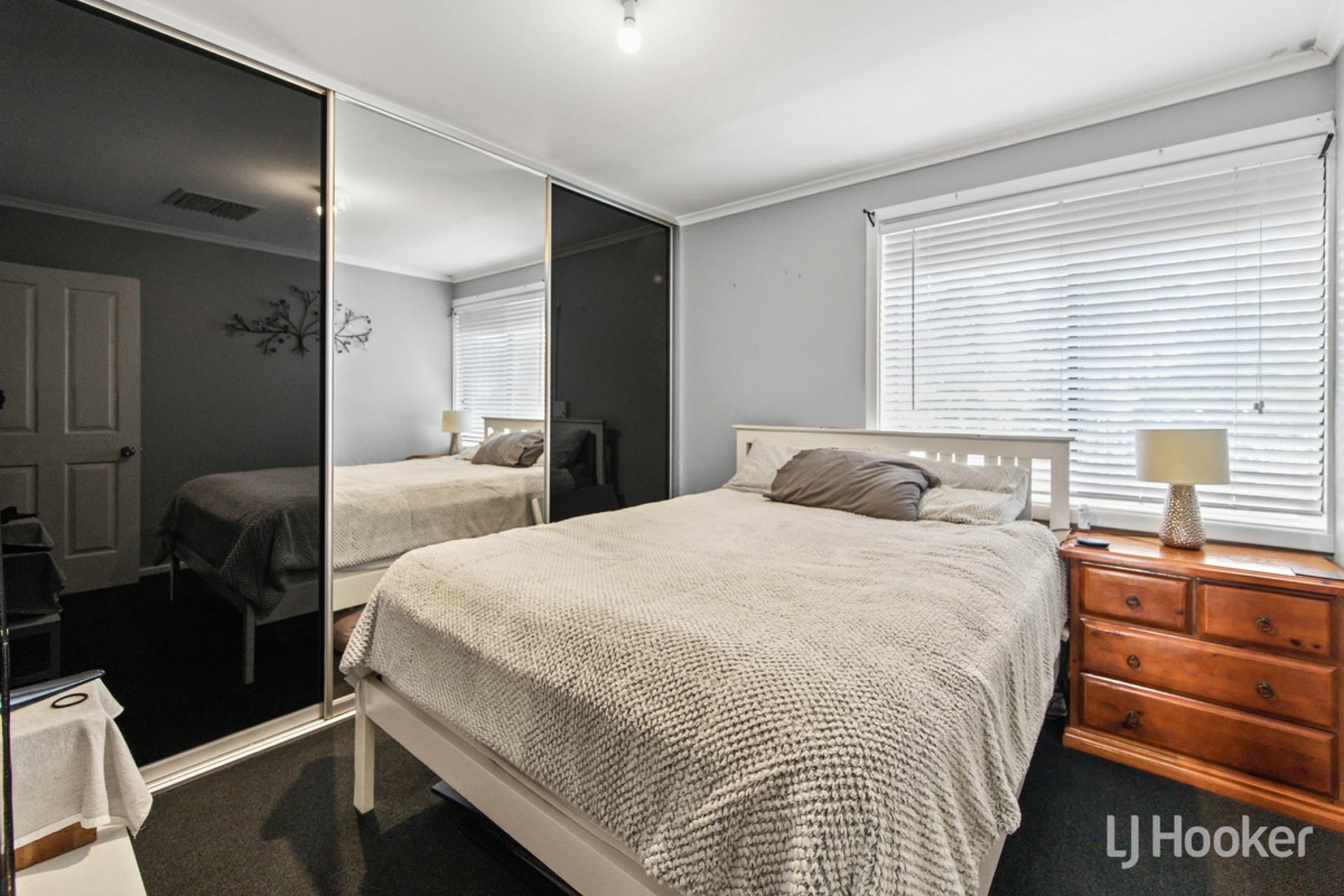 6 Beckington Street, ELIZABETH DOWNS
