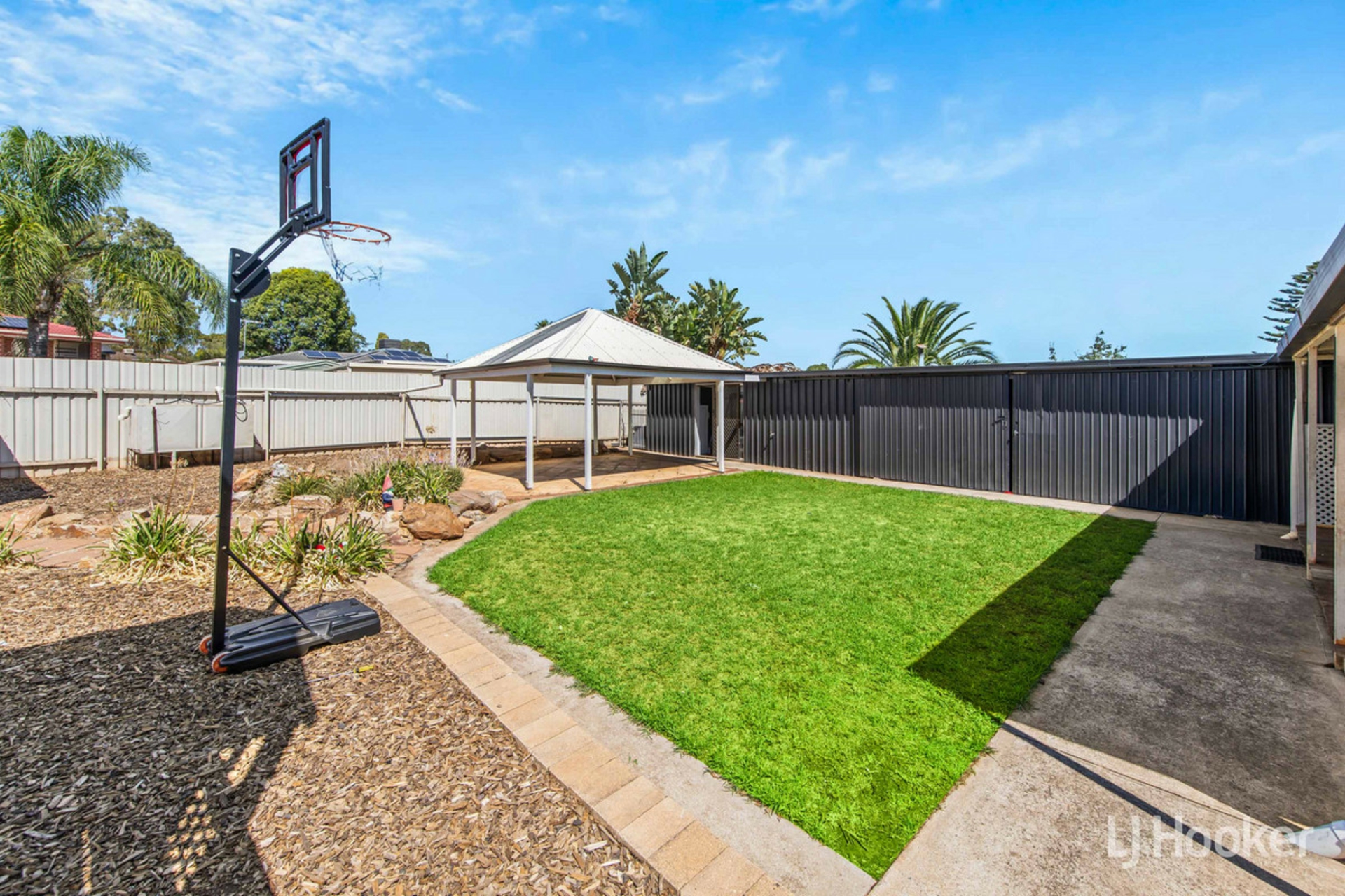 6 Beckington Street, ELIZABETH DOWNS