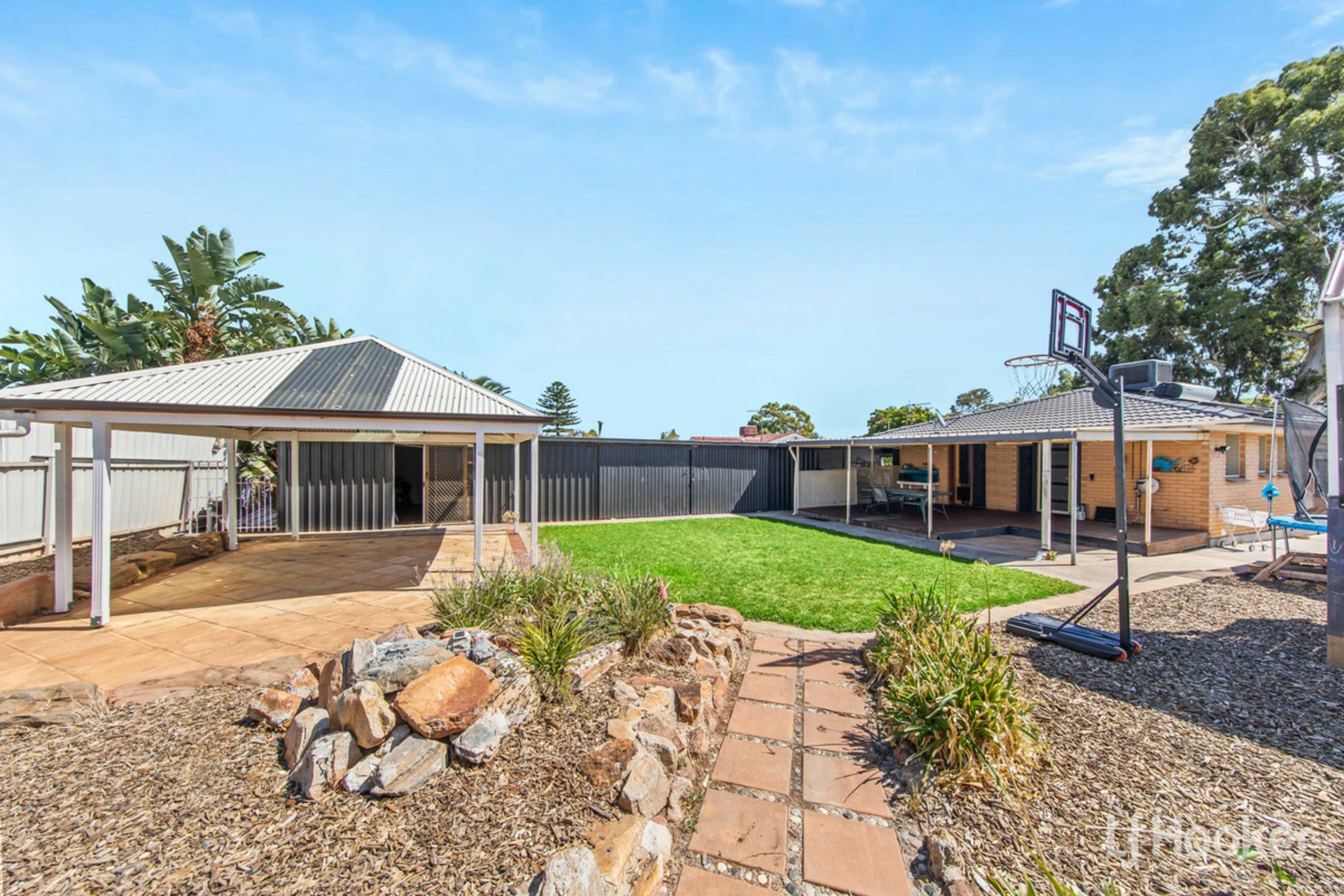 6 Beckington Street, ELIZABETH DOWNS