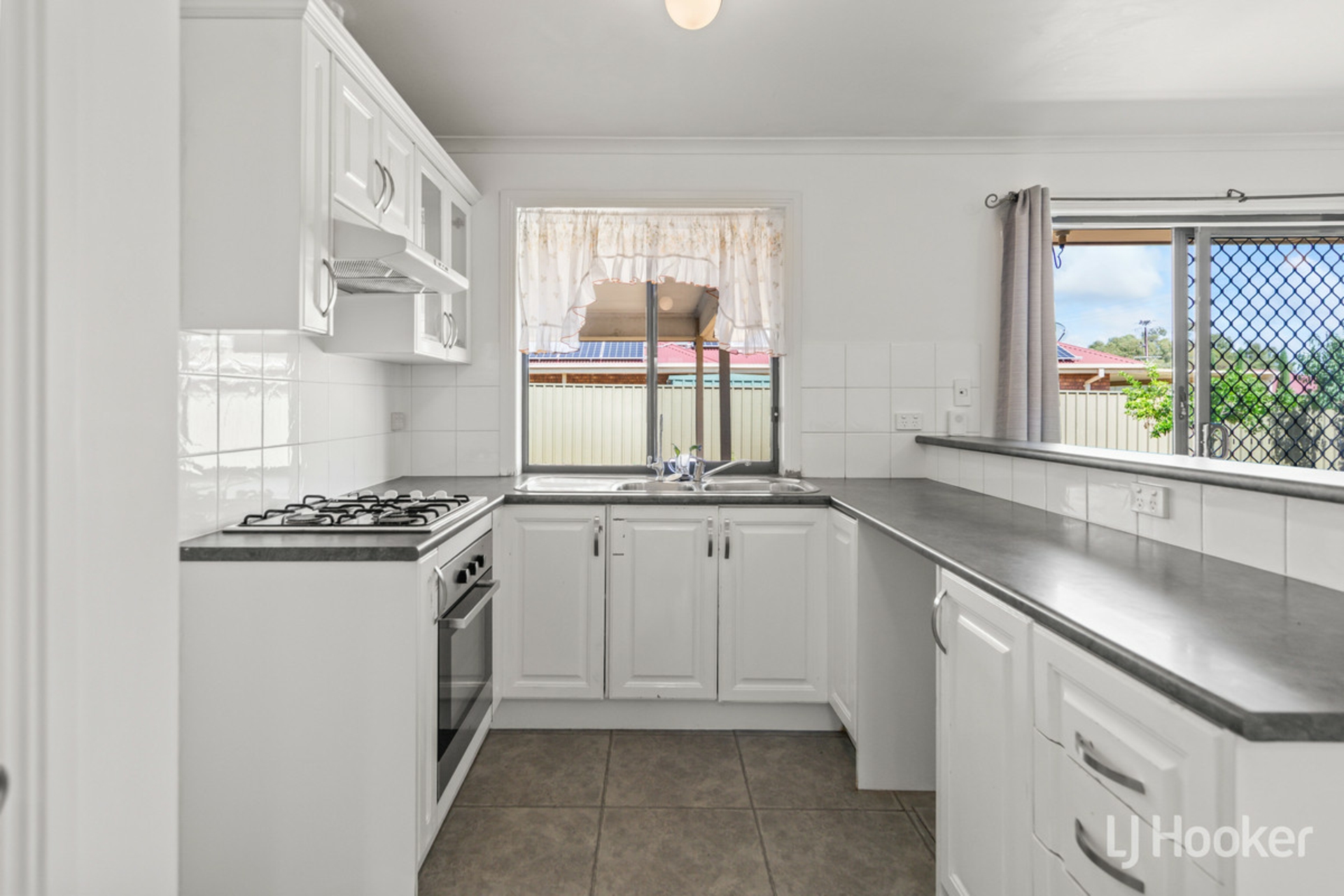 25 Dartmouth Street, DAVOREN PARK