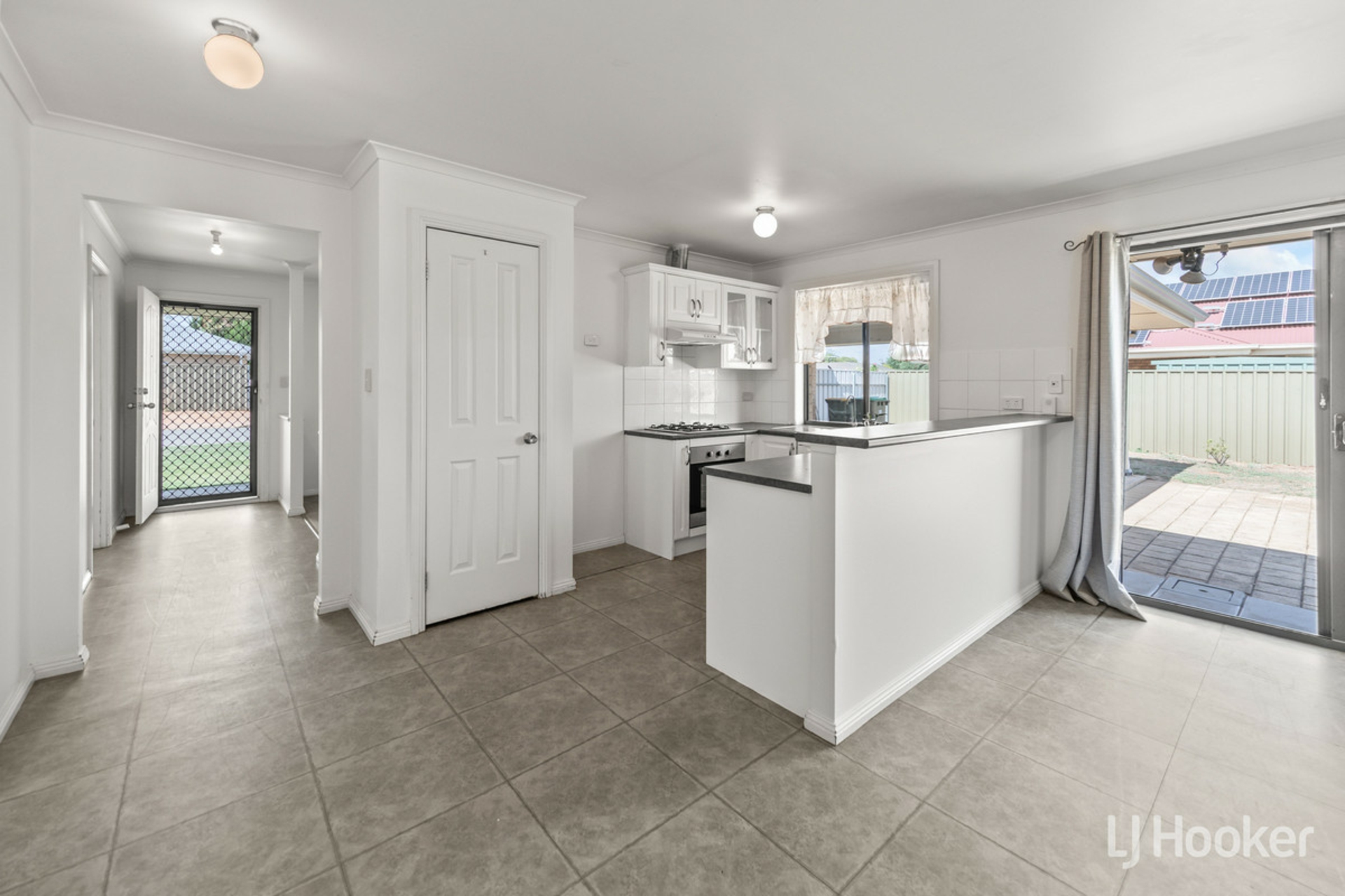 25 Dartmouth Street, DAVOREN PARK