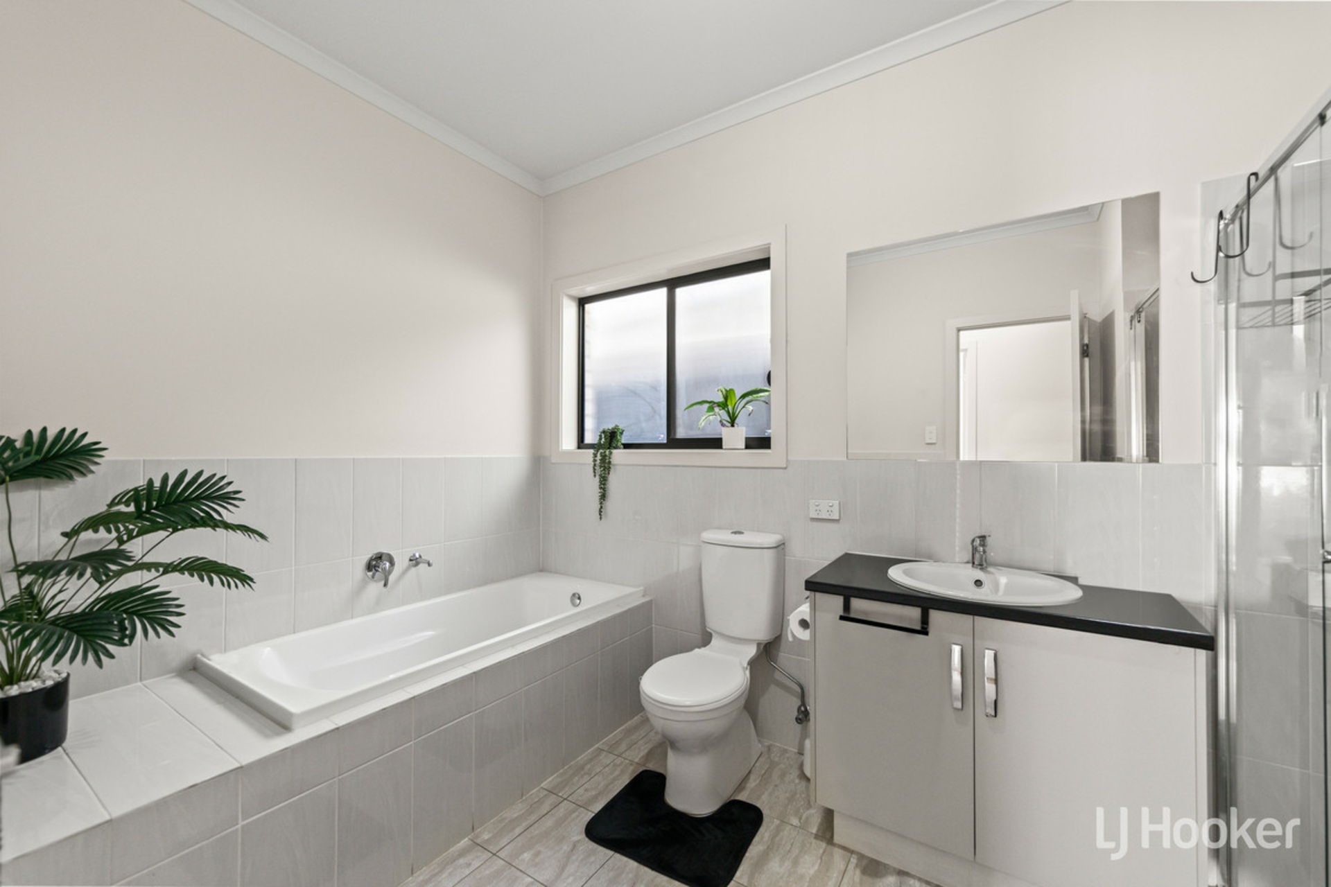 87 Maple Avenue, ROYAL PARK