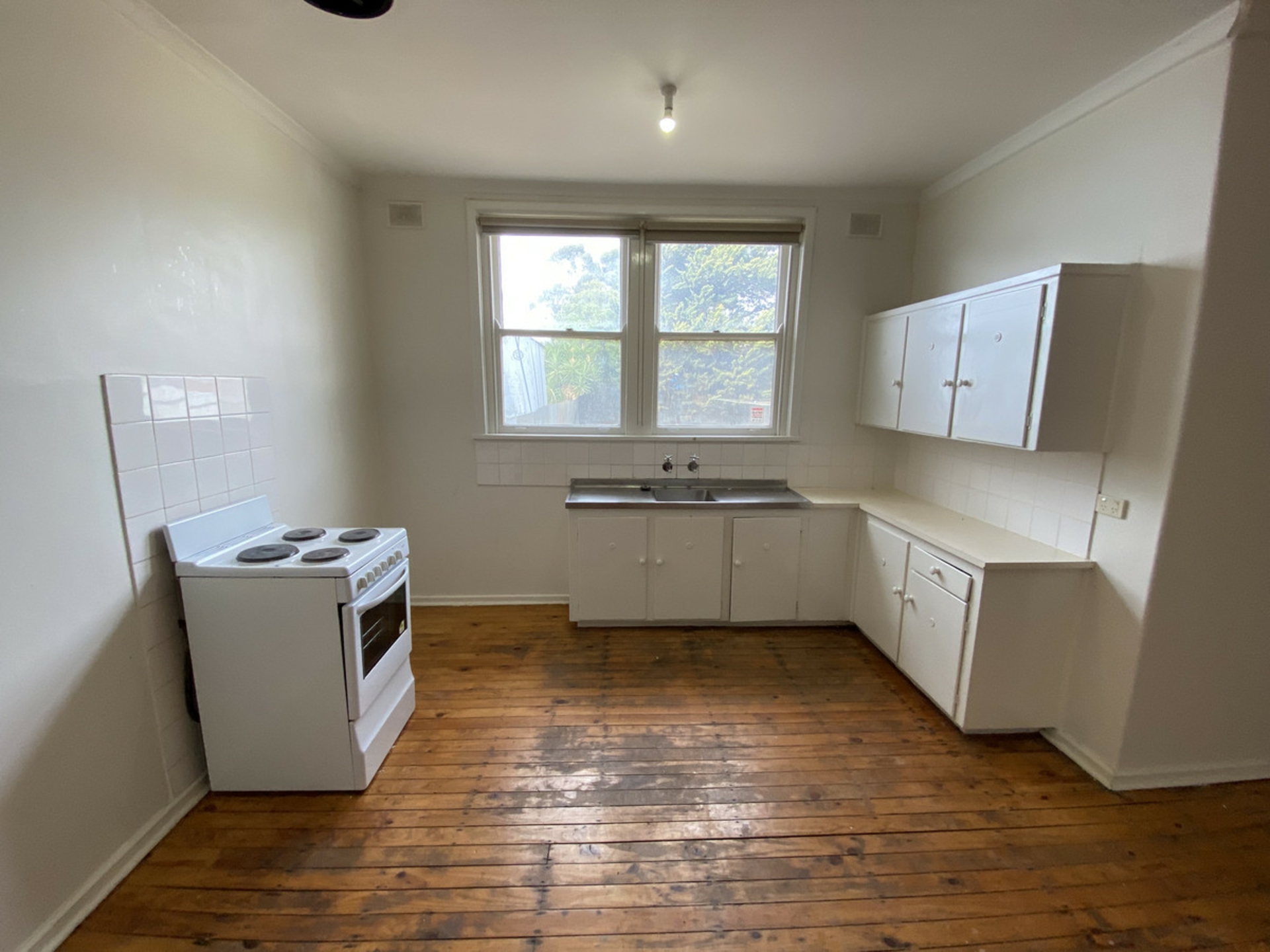 22 Midlow Road, ELIZABETH DOWNS