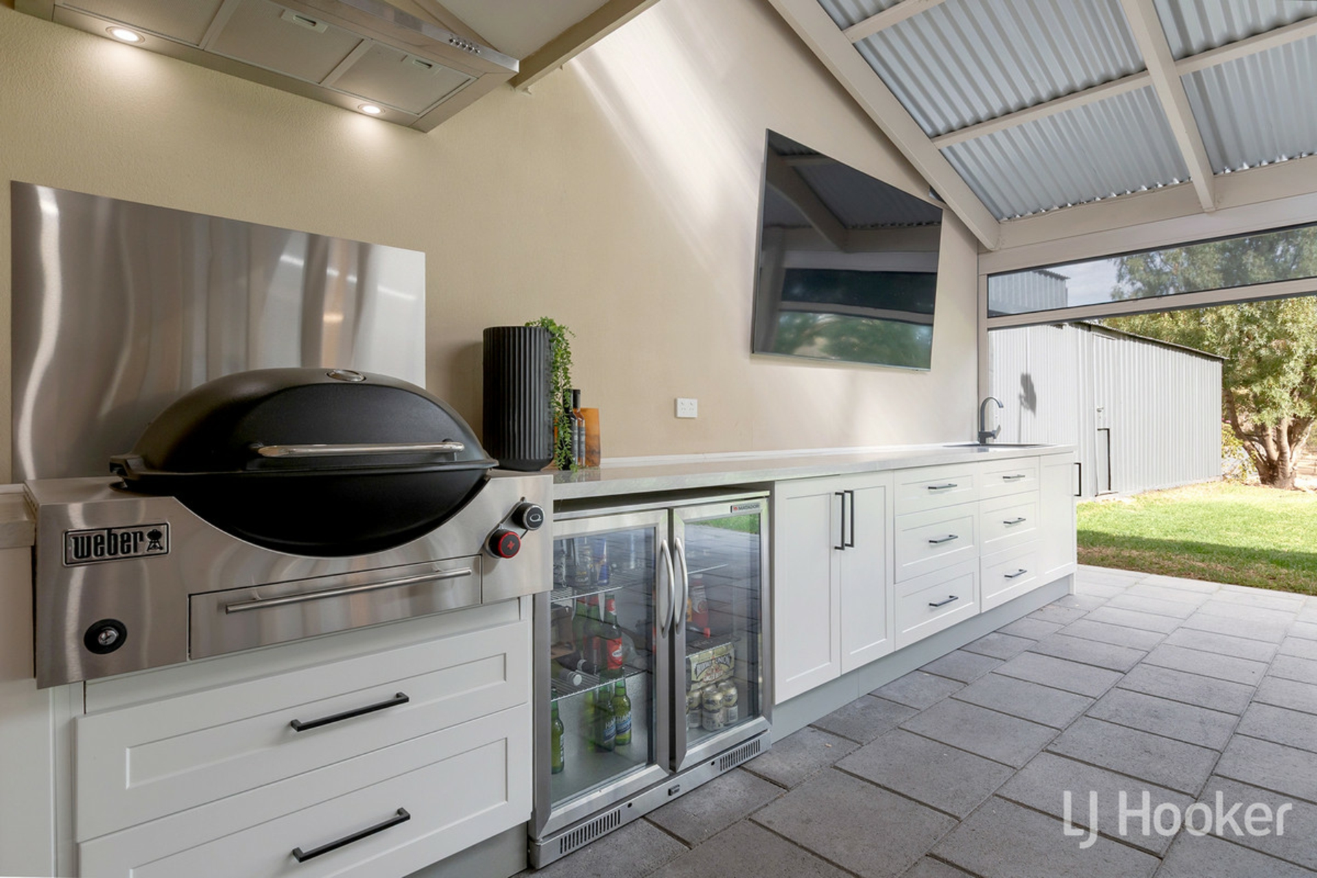 996 Black Top Road, ONE TREE HILL