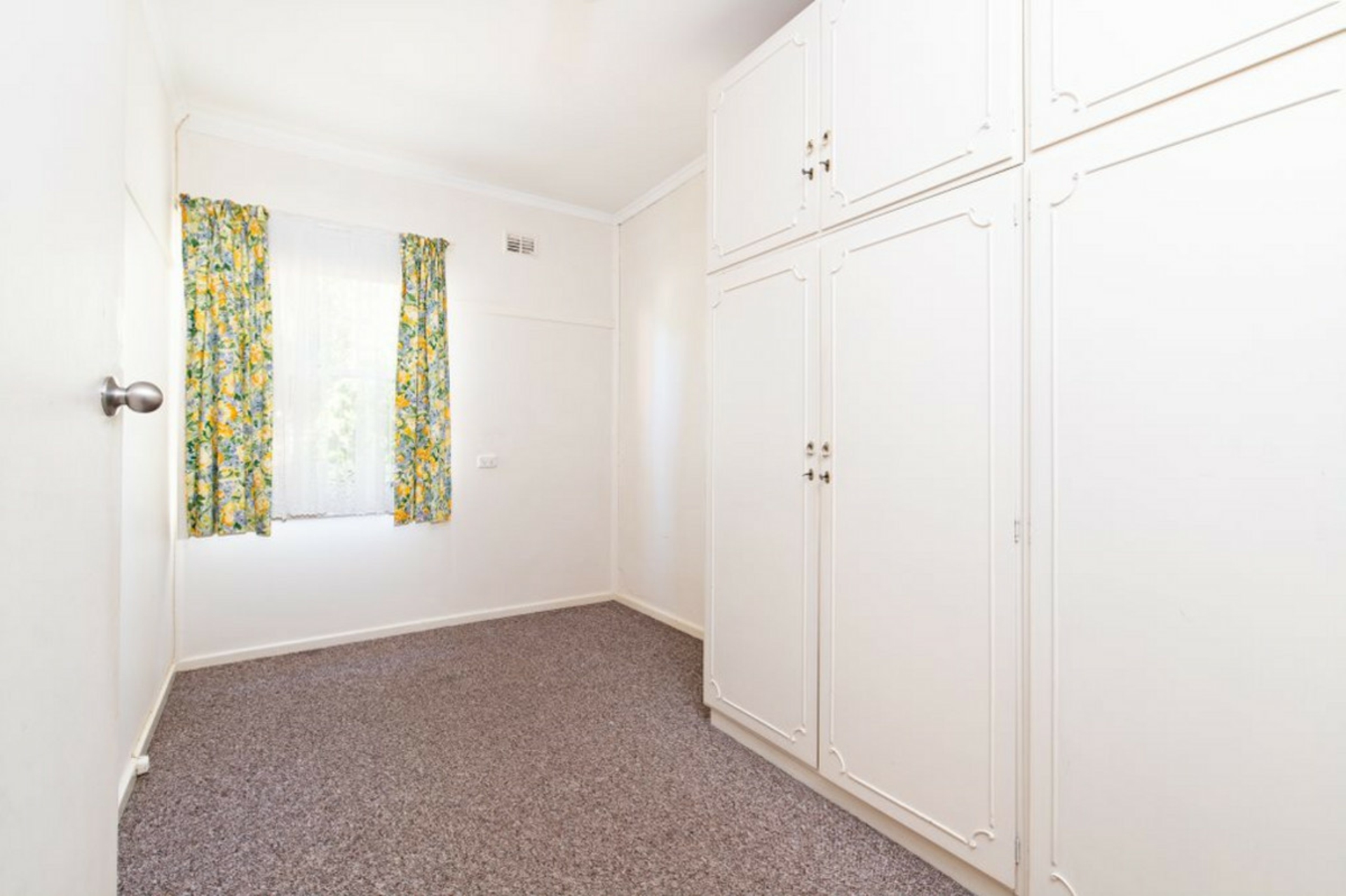 86 Woodford Road, ELIZABETH NORTH