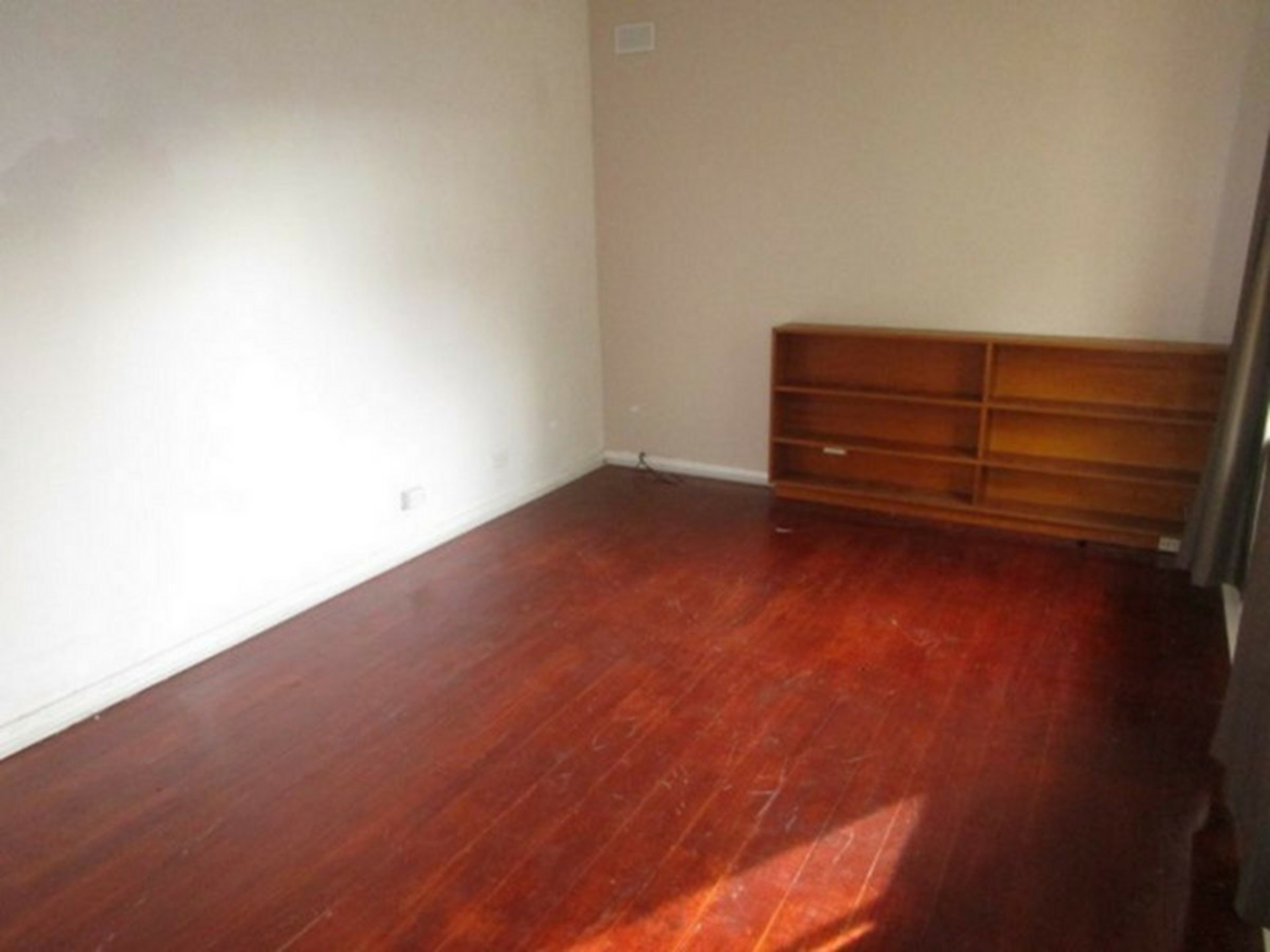 24 Short Road, ELIZABETH