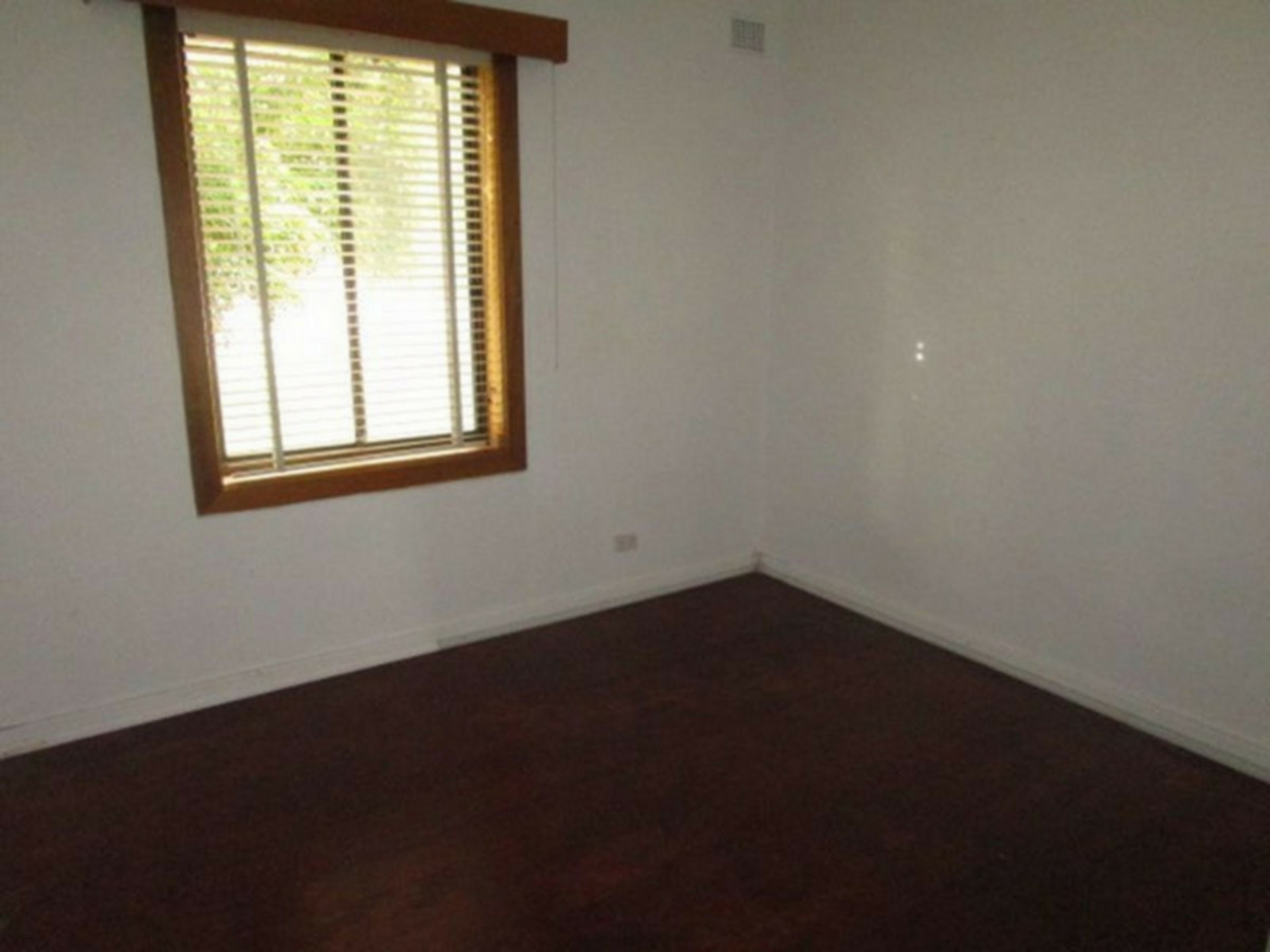 24 Short Road, ELIZABETH