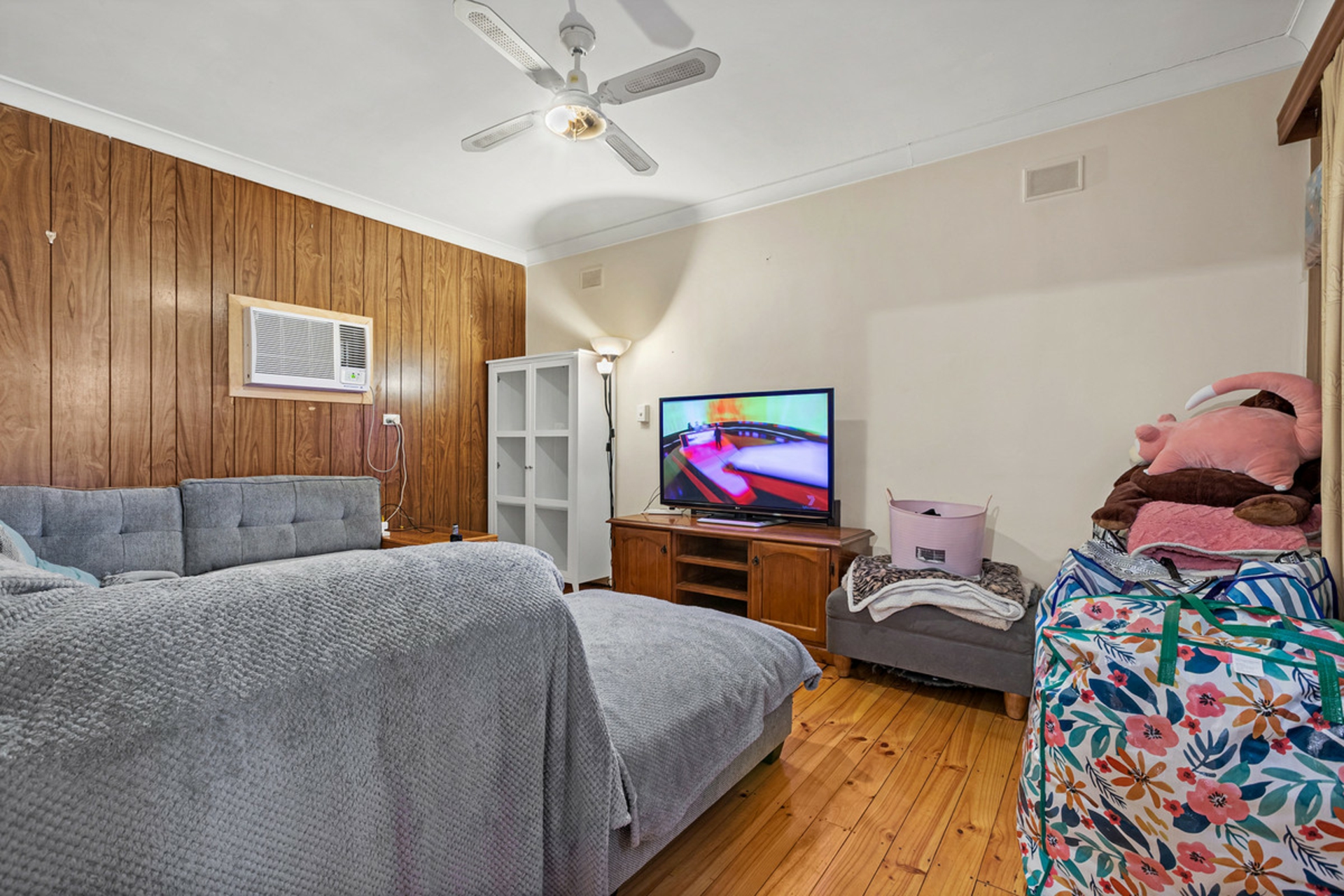 9 Sandford Road, DAVOREN PARK