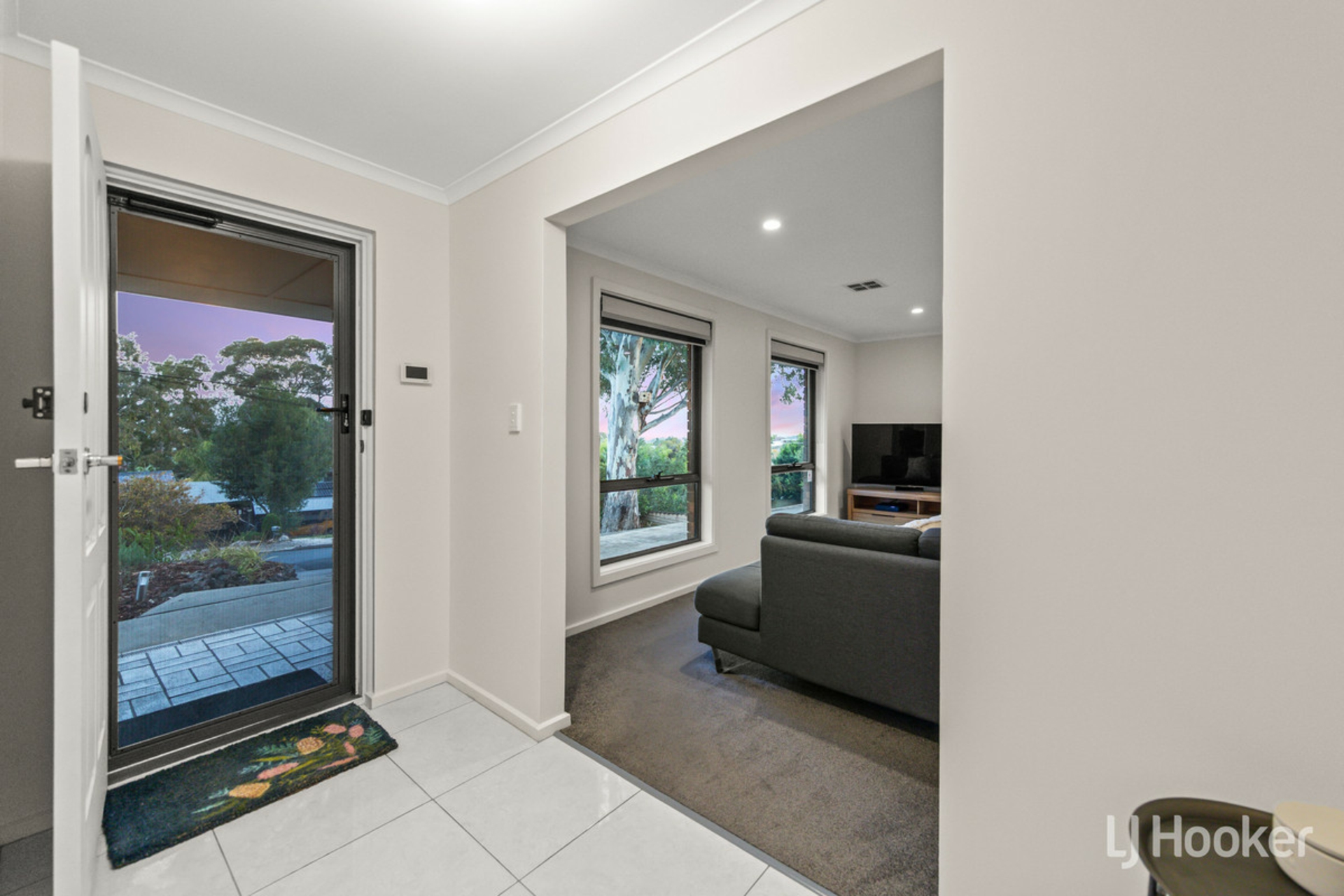 6 Watson Street — photo 9 of 30