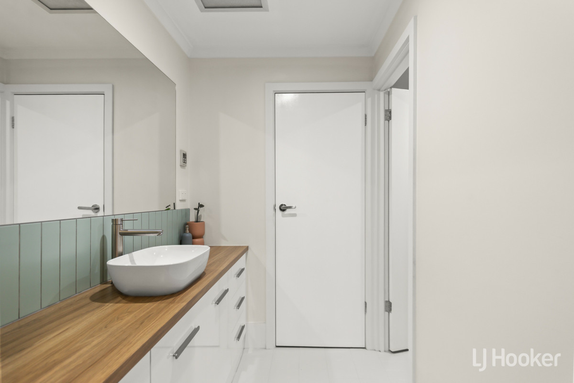 6 Watson Street — photo 19 of 30