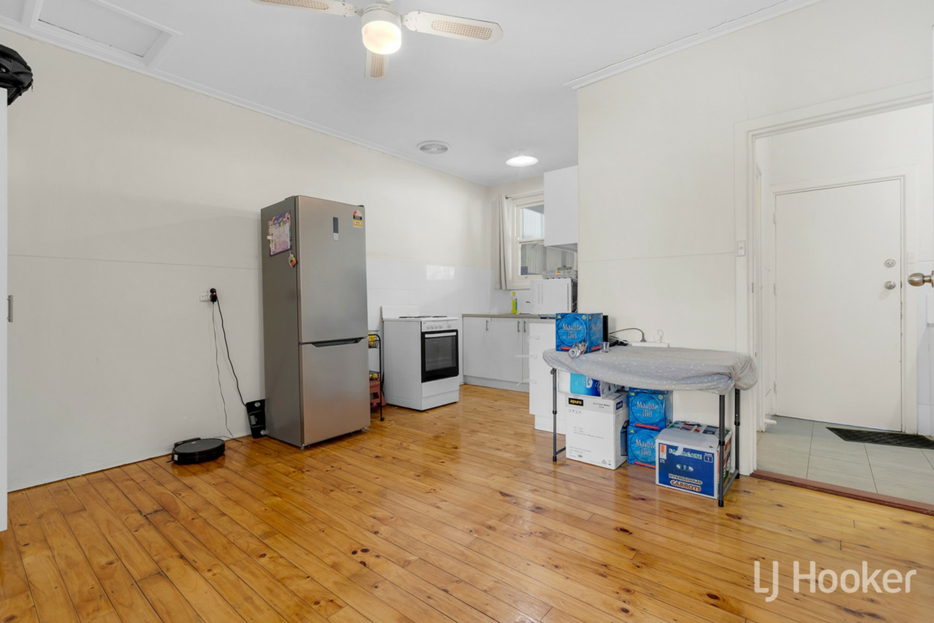 24 Northampton Crescent, ELIZABETH EAST