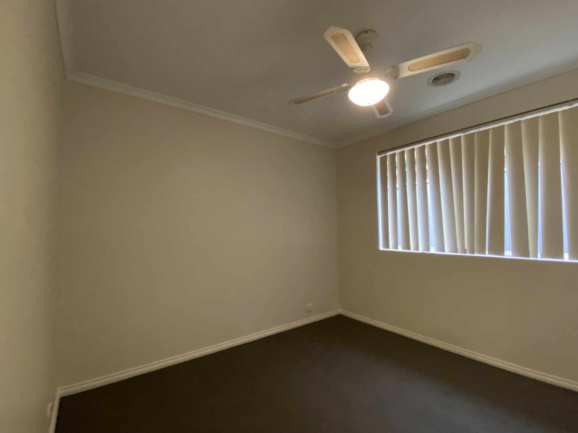 11 Autumn Avenue, CRAIGMORE