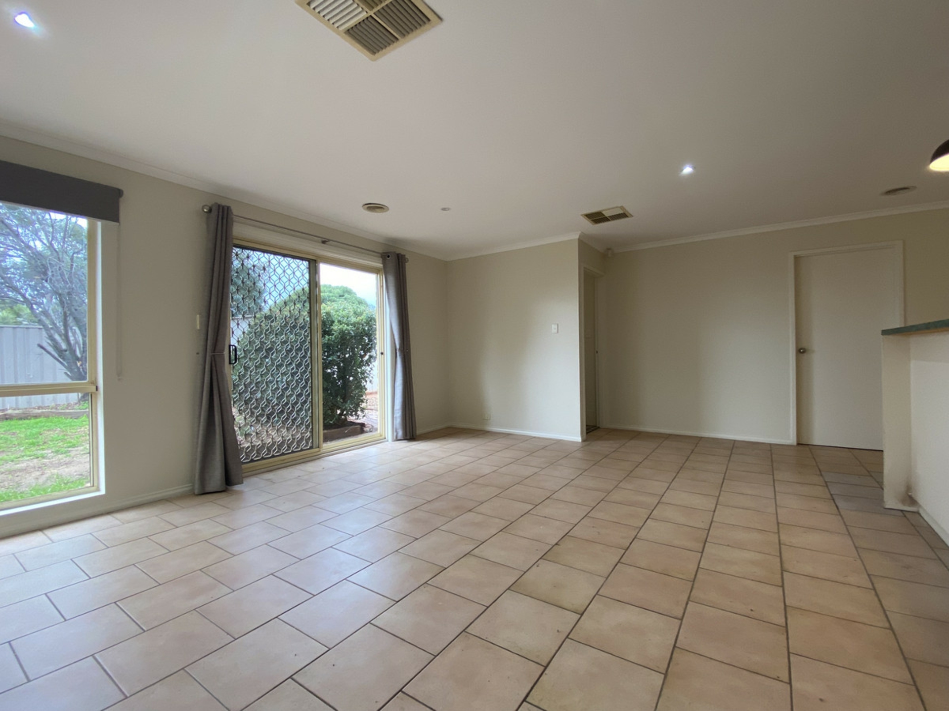 11 Autumn Avenue, CRAIGMORE