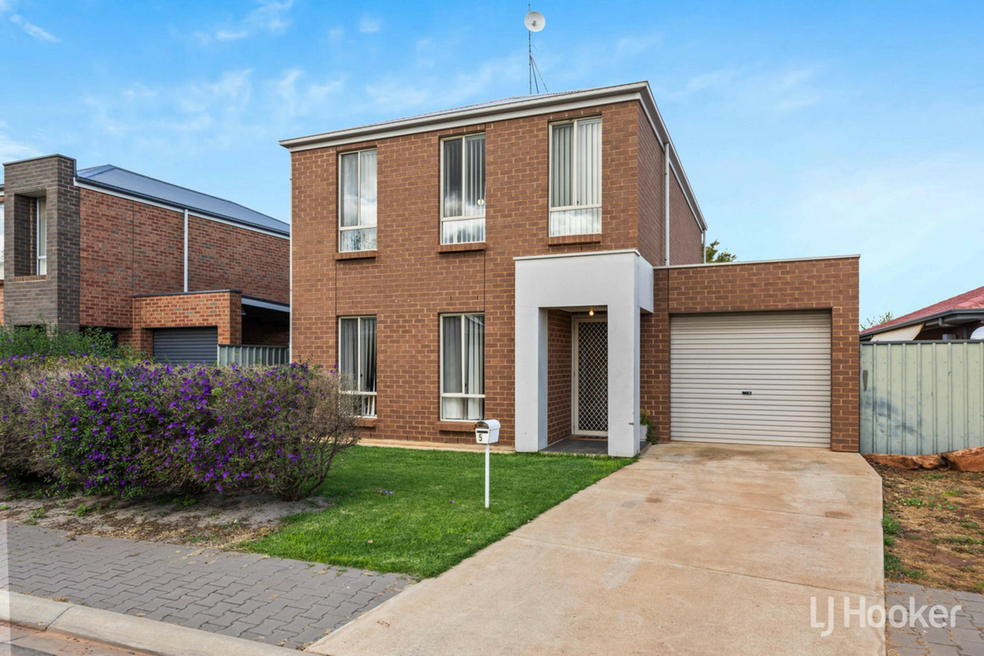 5 Tonkin Terrace, Eyre