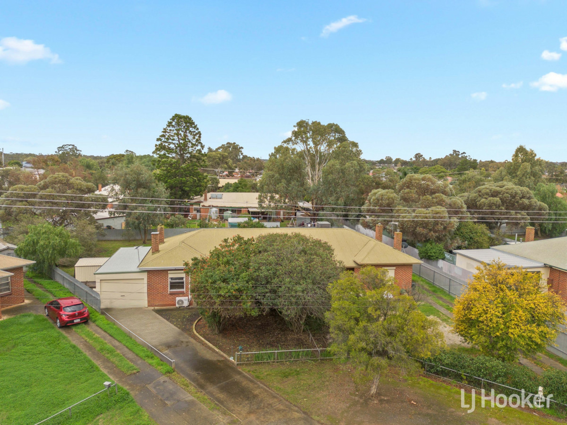 19 May Terrace — photo 22 of 27
