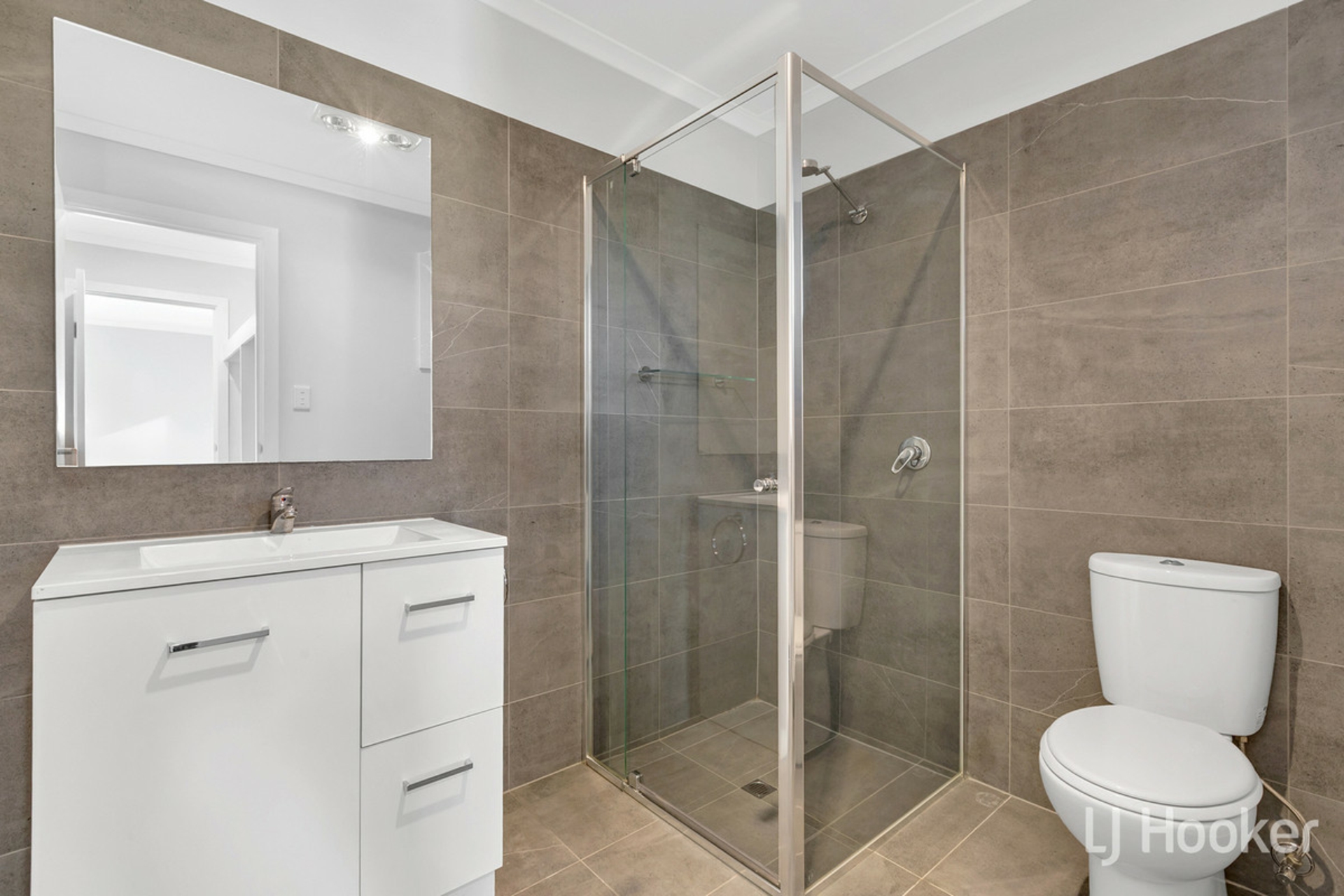 18A Mavros Road — photo 7 of 26